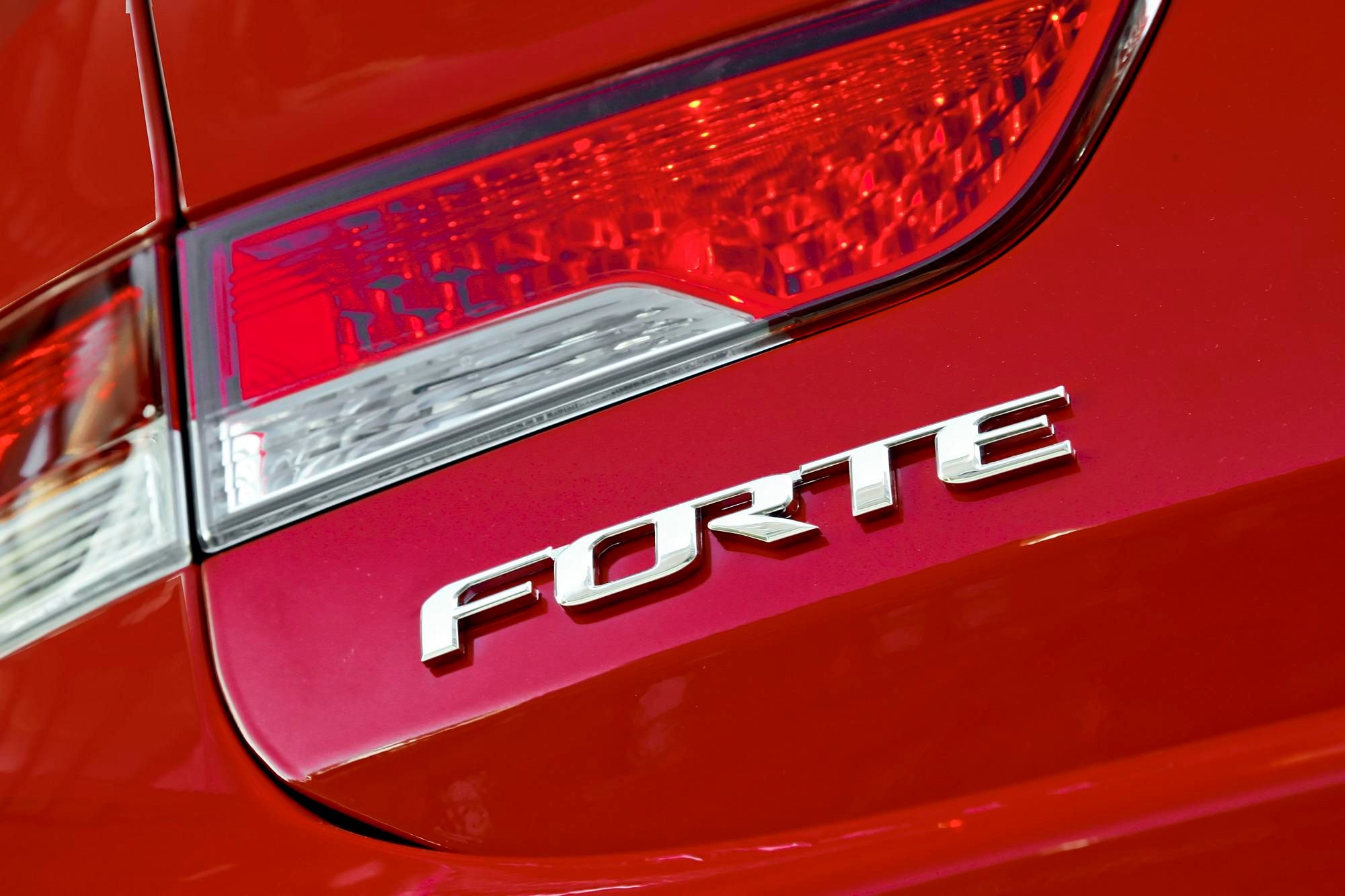 2010 Kia Forte Koup