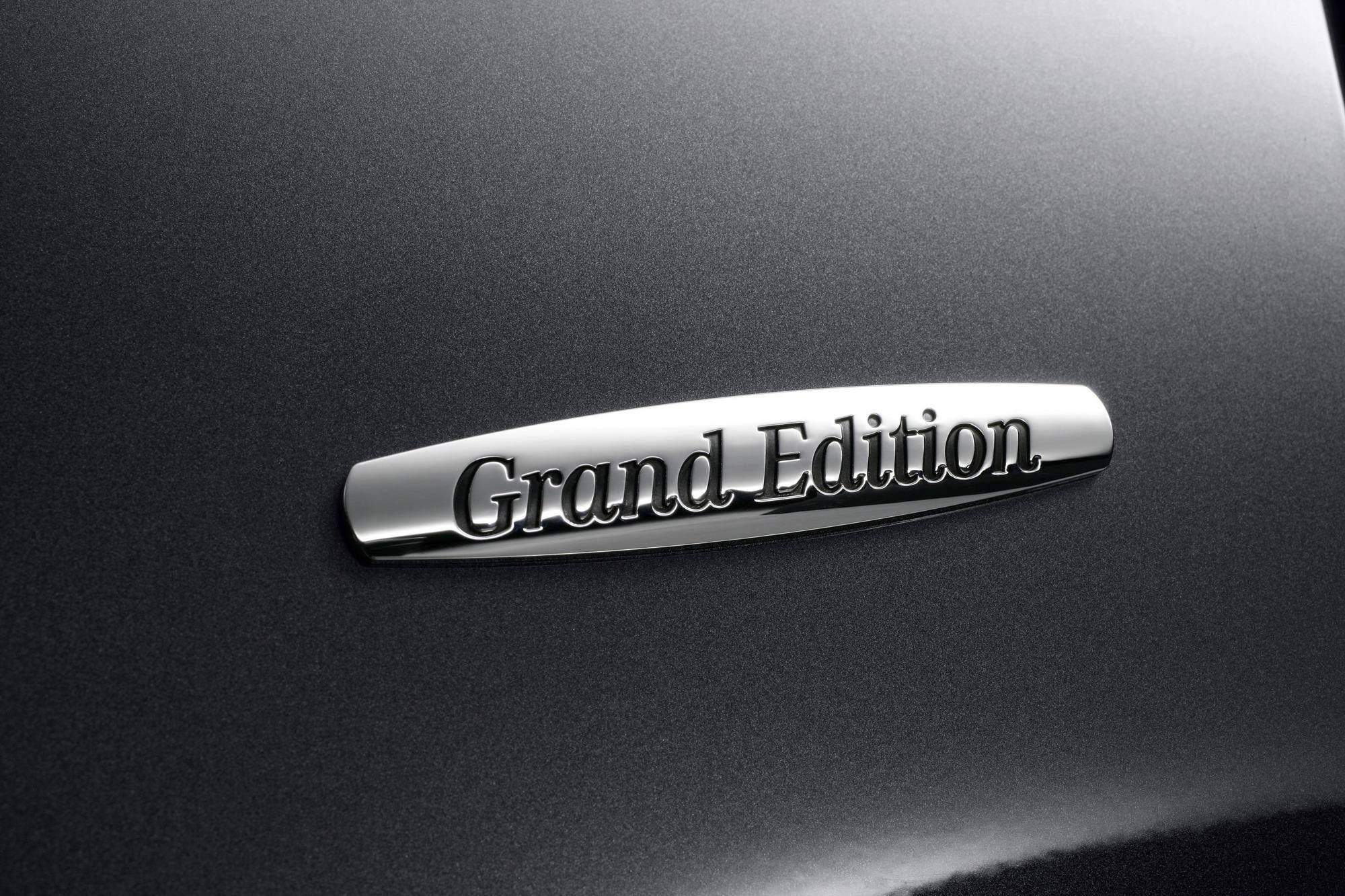 2009 Mercedes R-Class Grand Edition