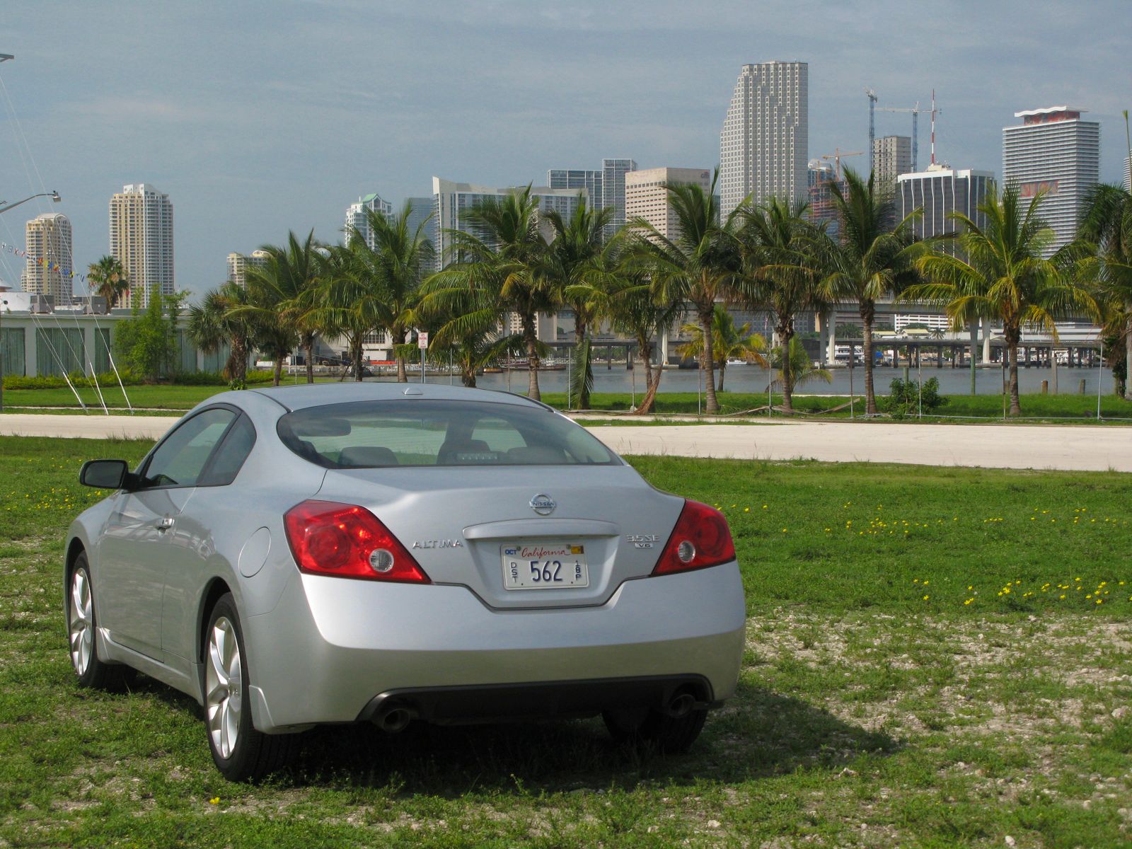 2009 Nissan Altima Coupe 3.5 SE