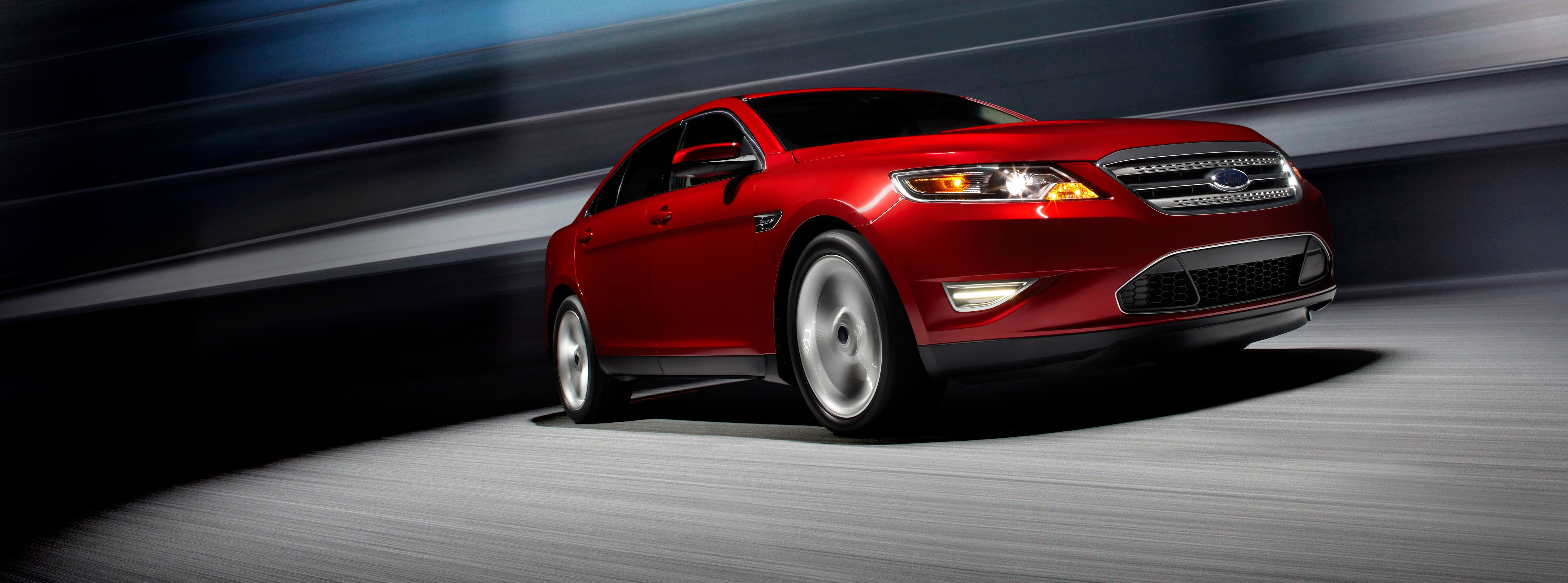 2010 Ford Taurus SHO