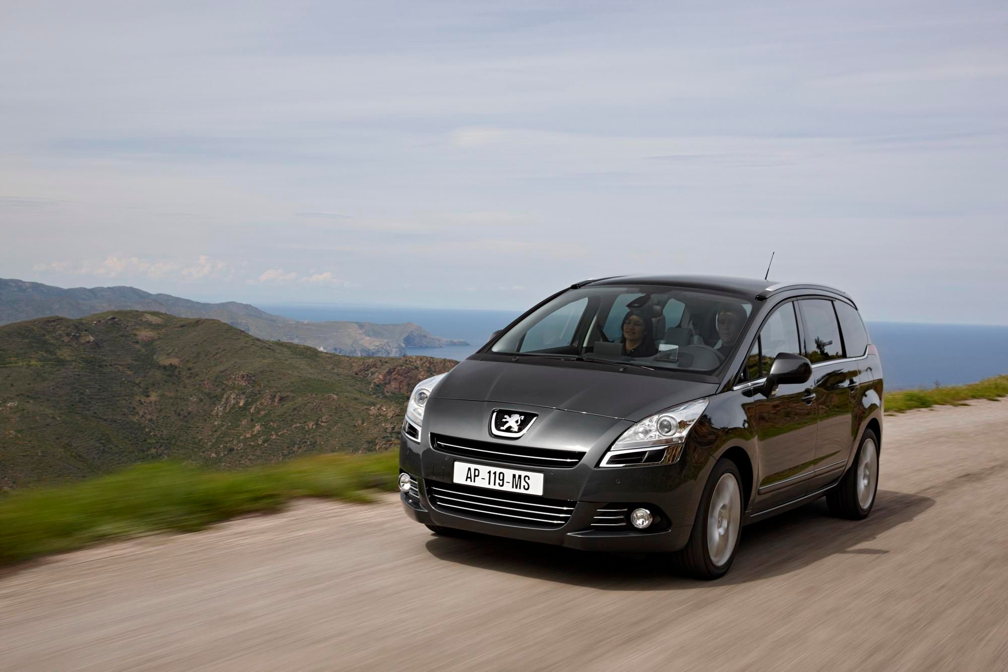 2010 Peugeot 5008