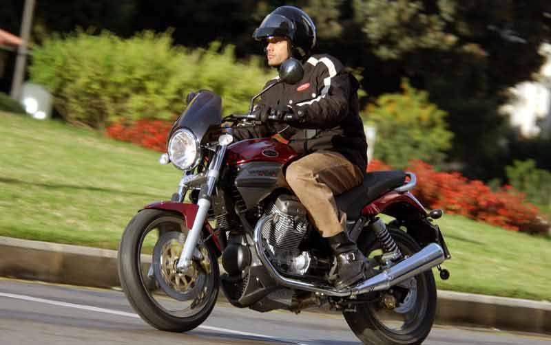  2009 Moto Guzzi Breva V 750