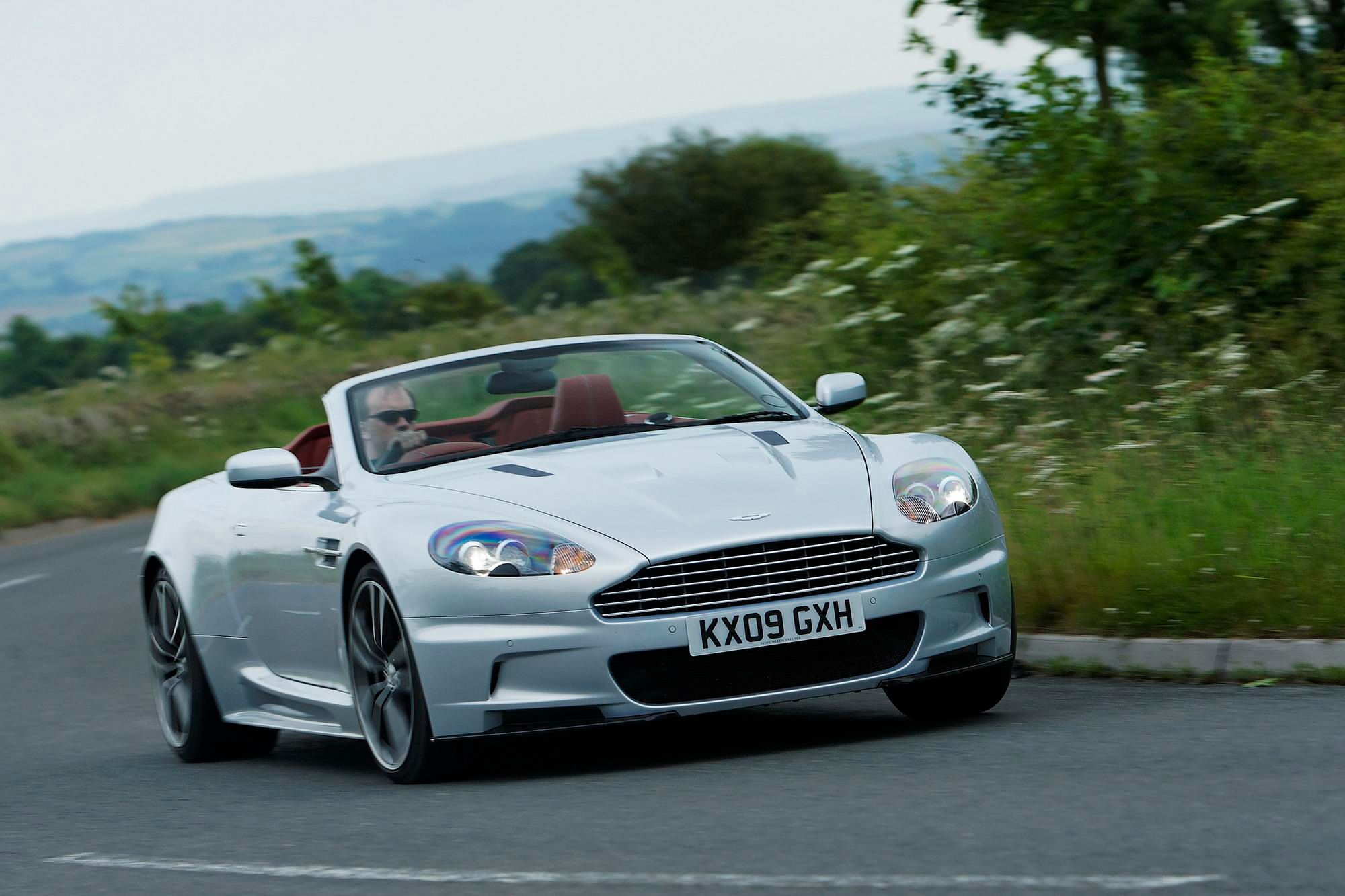 2010 Aston Martin DBS Volante