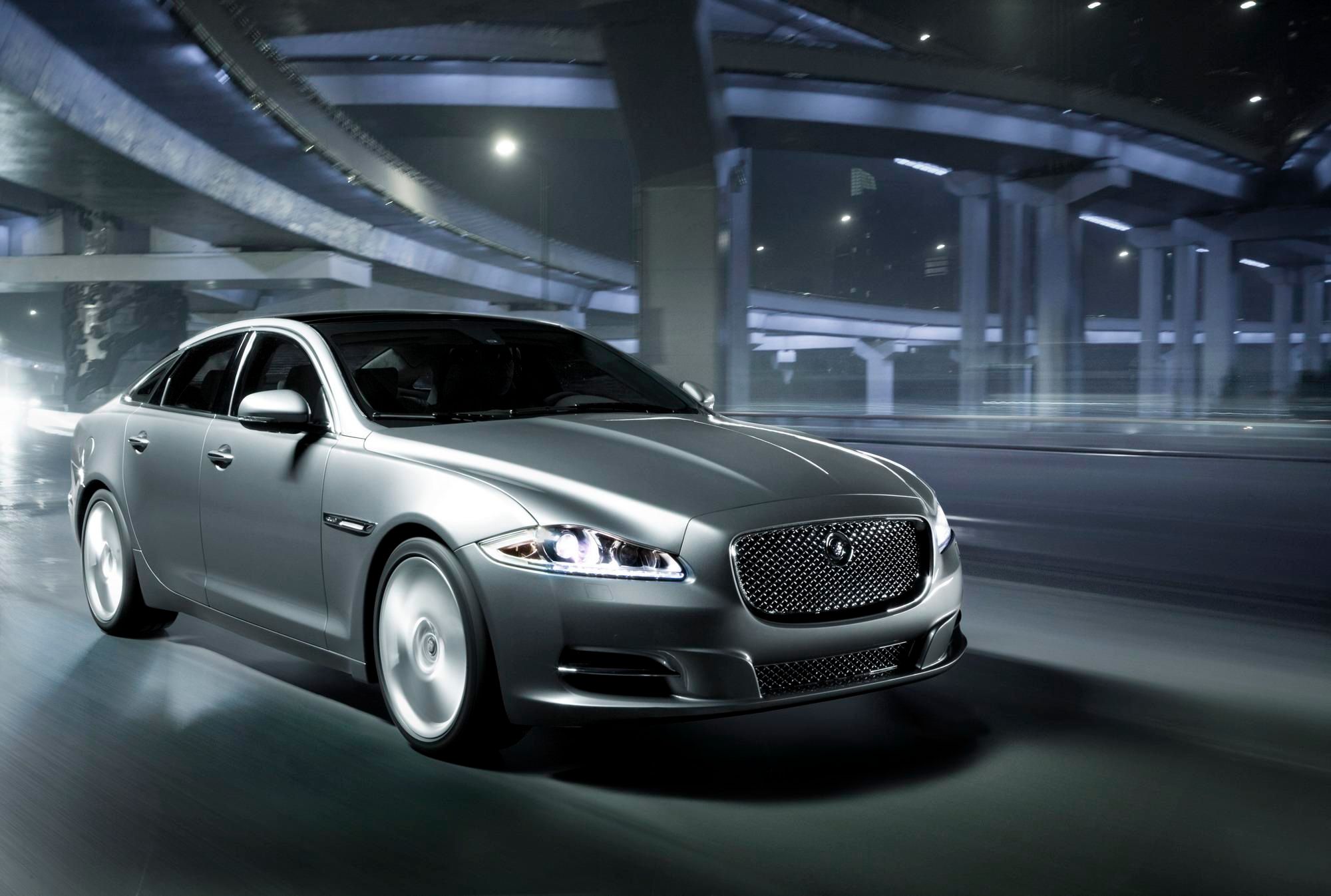 2010 - 2012 Jaguar XJ