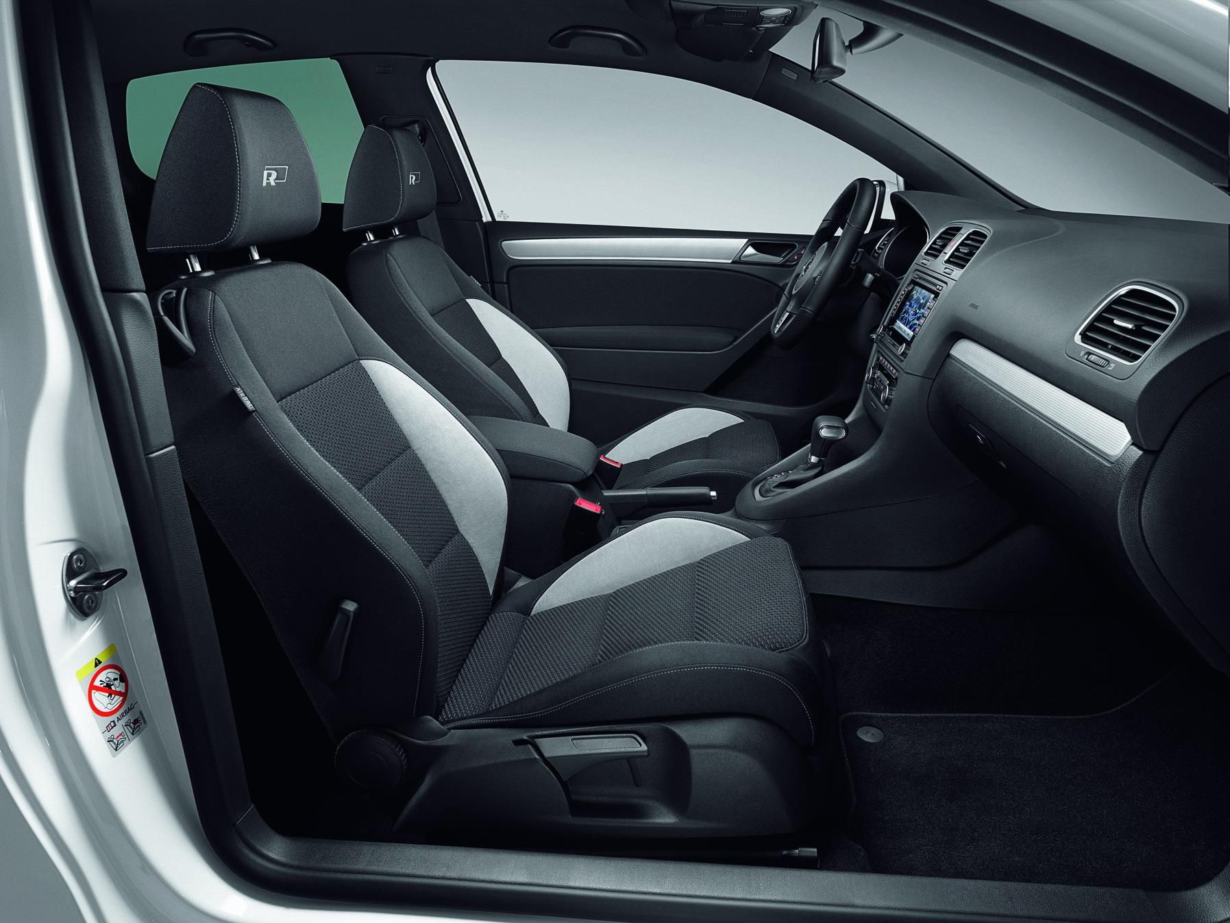 Volkswagen R-Line