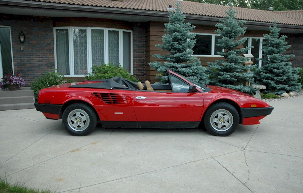 1983 - 1985 Ferrari Mondial Cabriolet