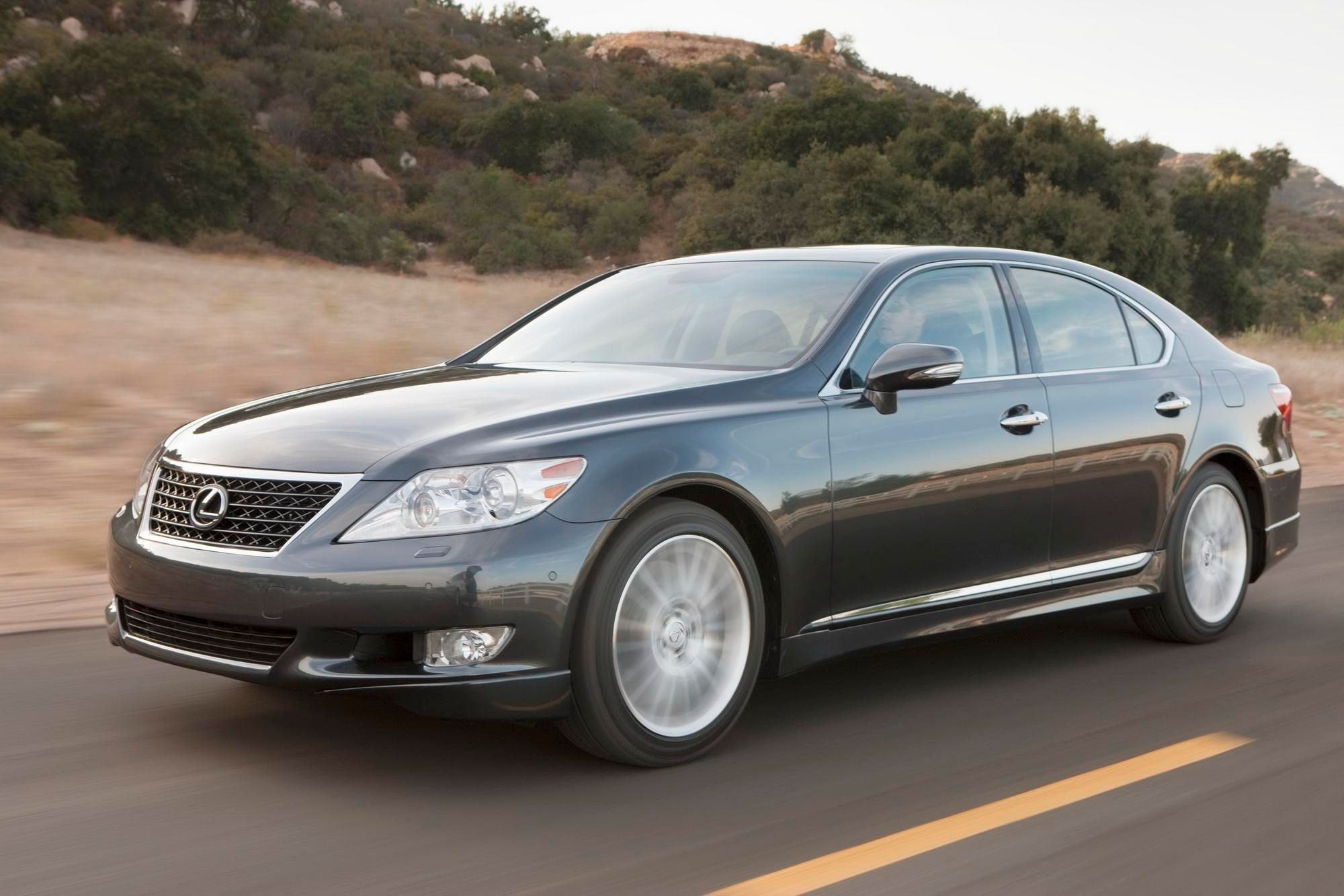 2010 Lexus LS 460 