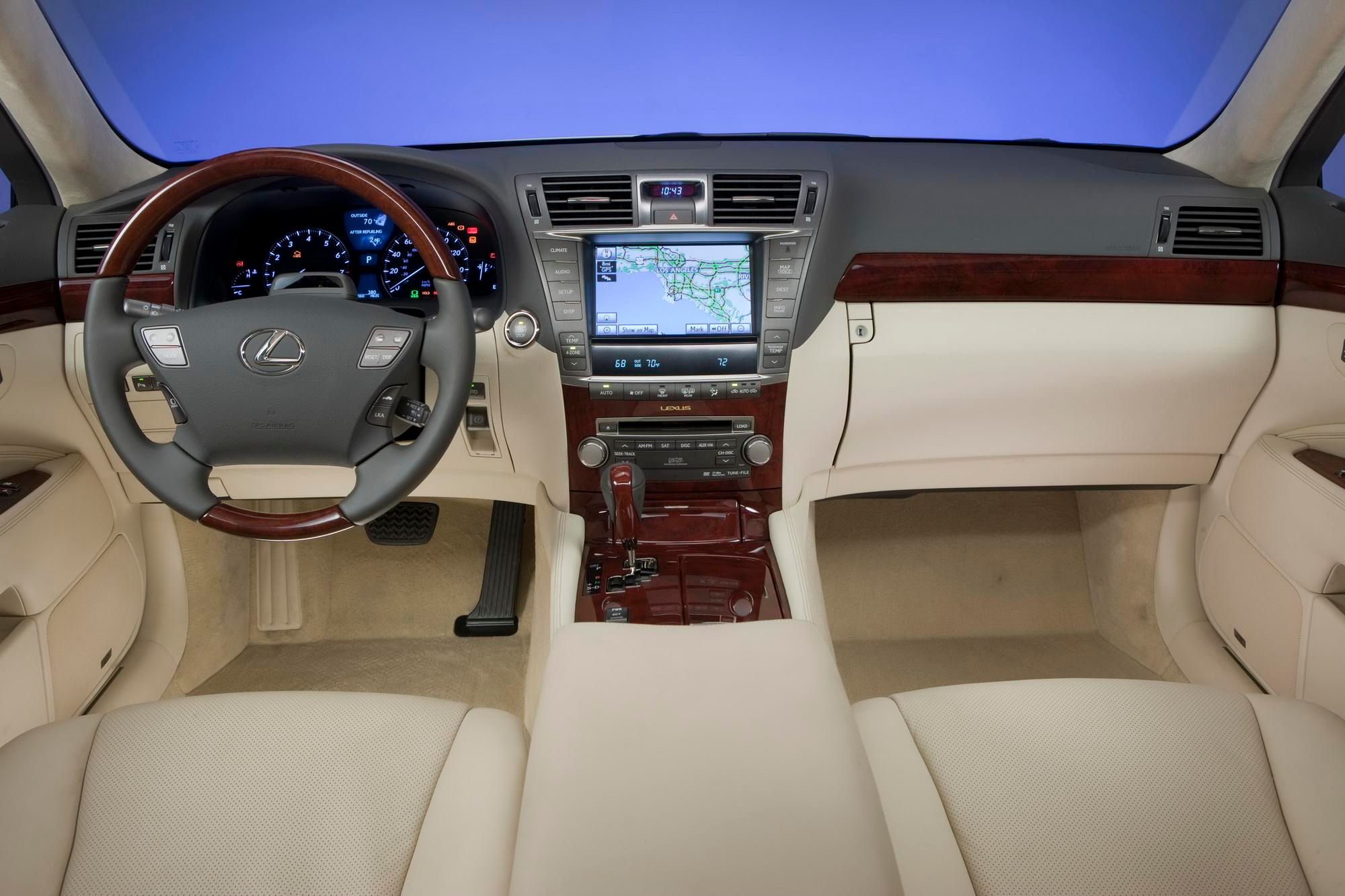 2010 Lexus LS 460 