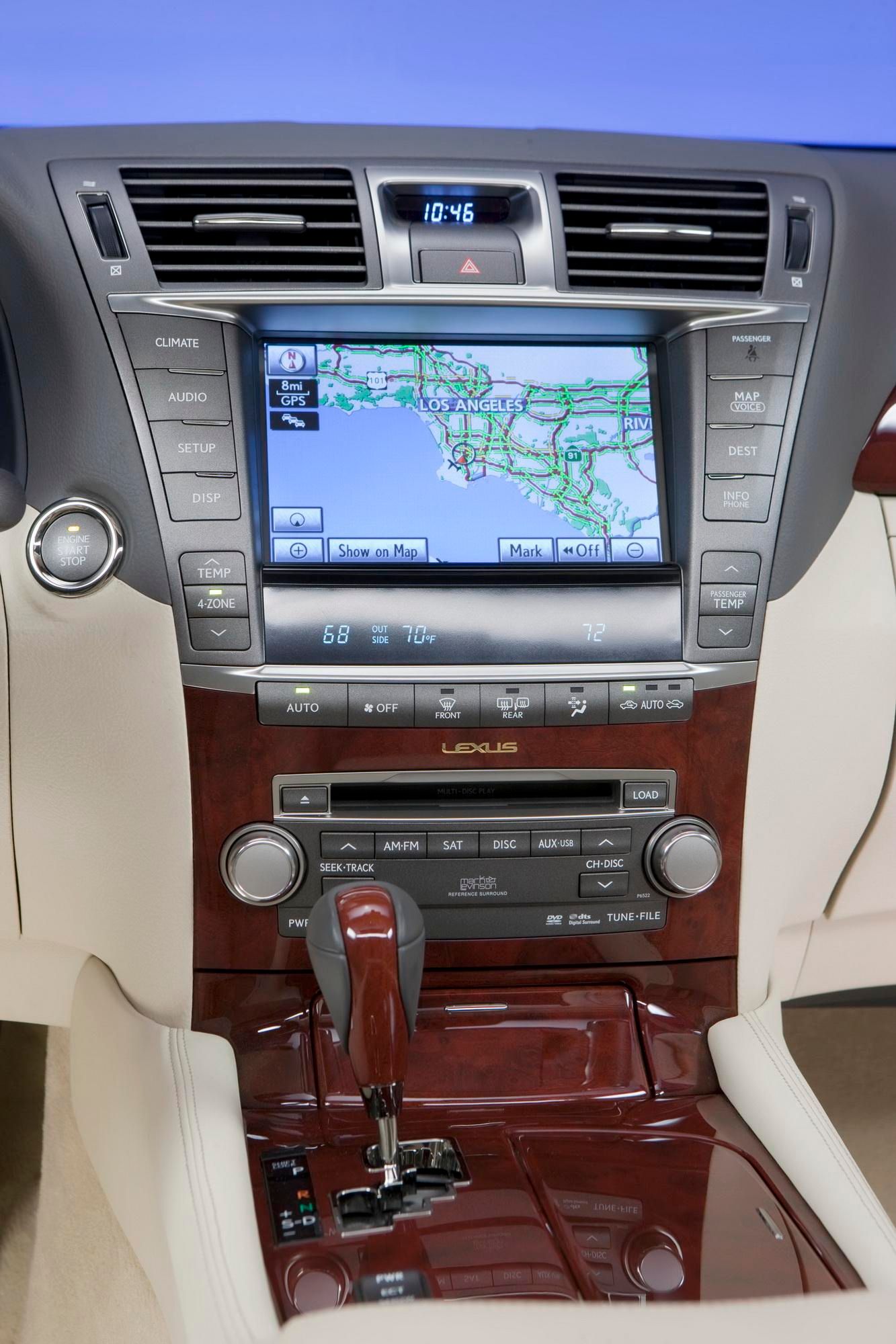 2010 Lexus LS 460 