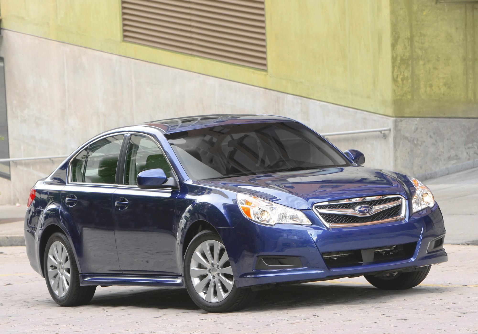 2010 Subaru Legacy Sedan