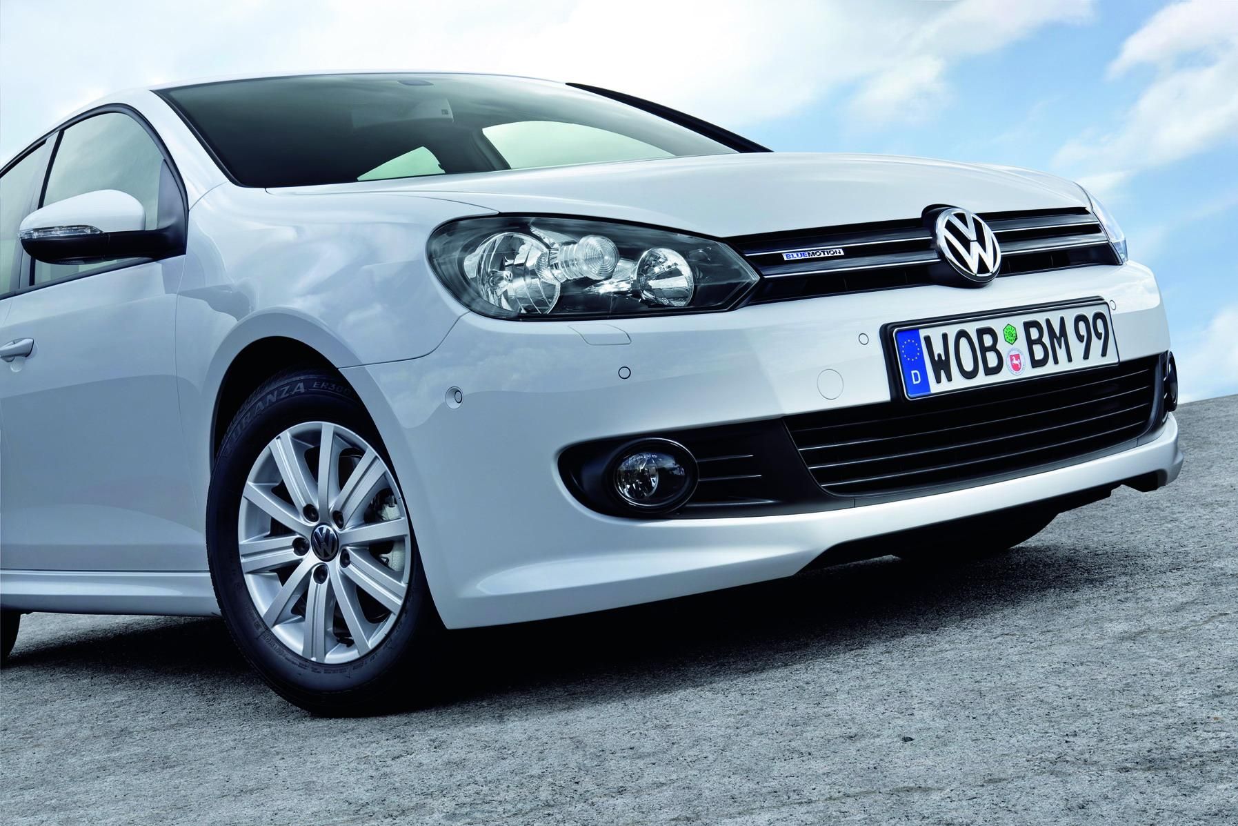 2010 Volkswagen Golf BlueMotion