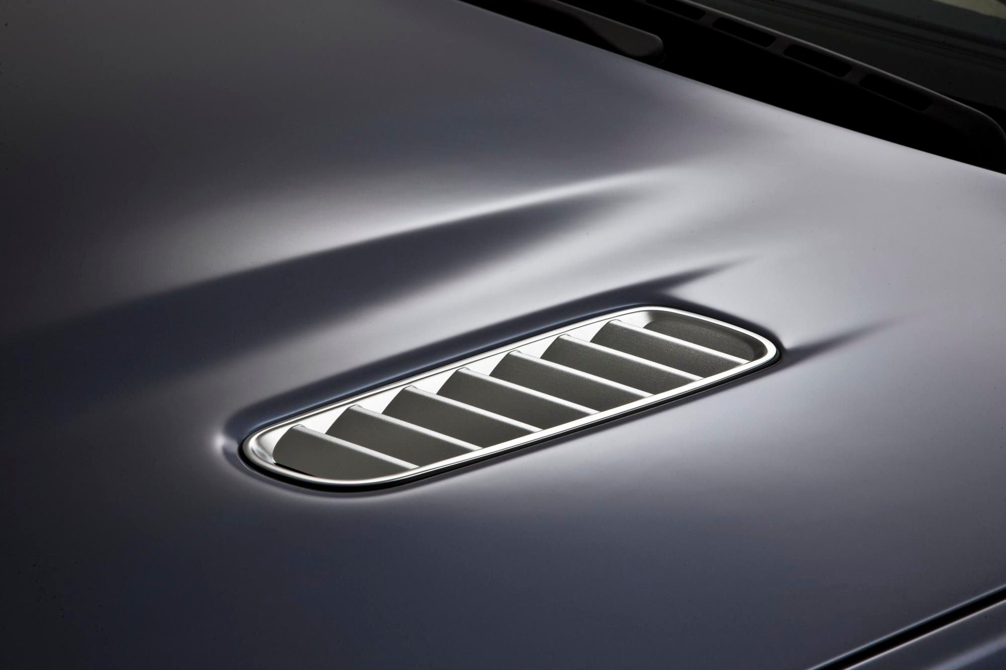 2010 - 2012 Aston Martin Rapide