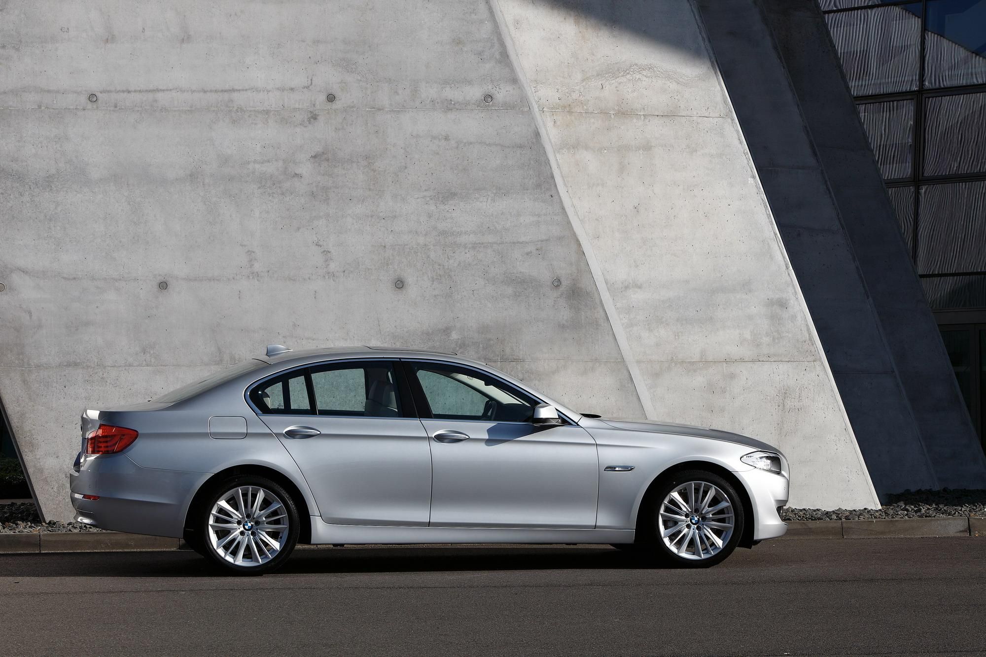 2011 BMW 5-Series Sedan