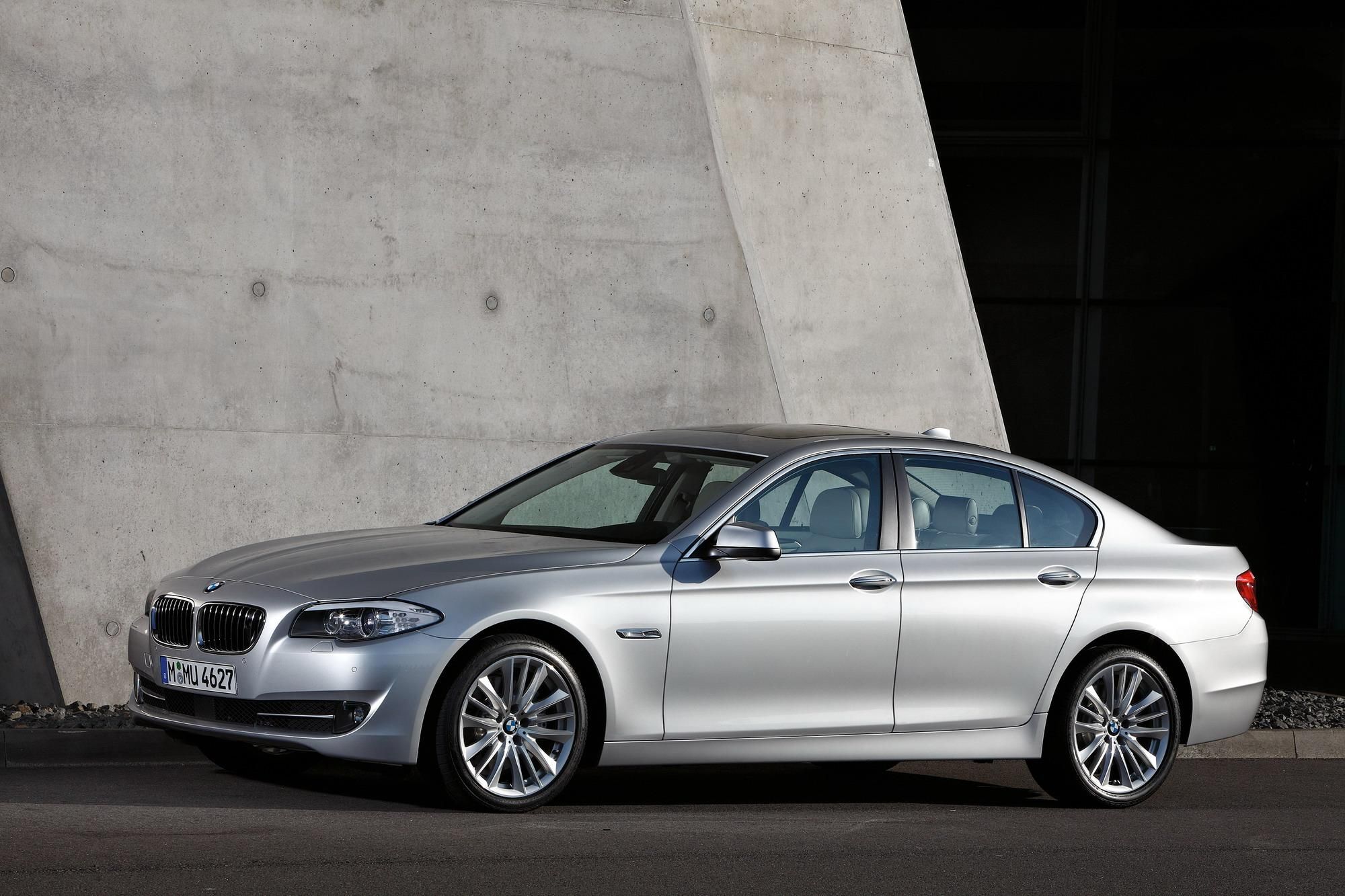 2011 BMW 5-Series Sedan