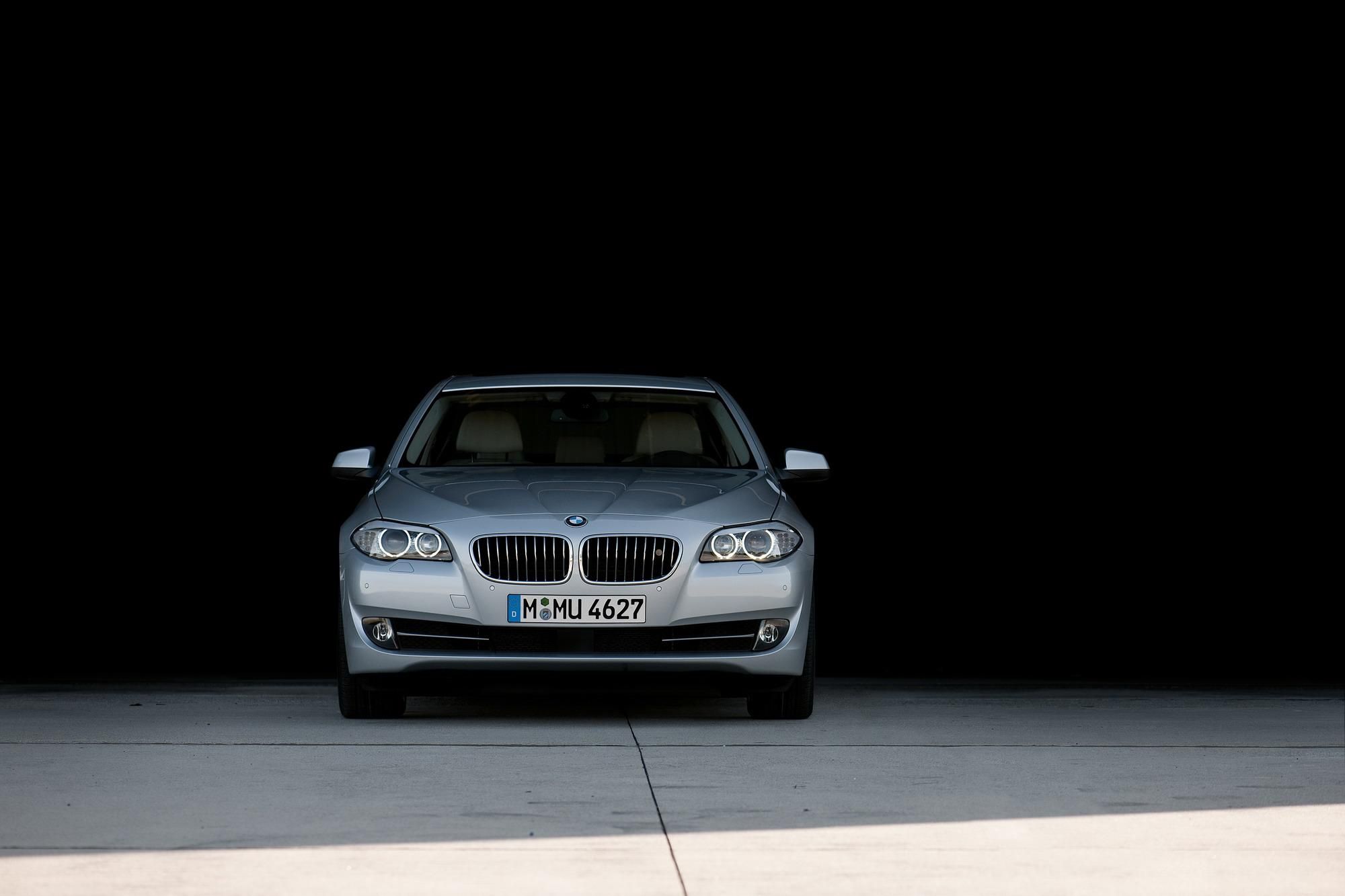 2011 BMW 5-Series Sedan
