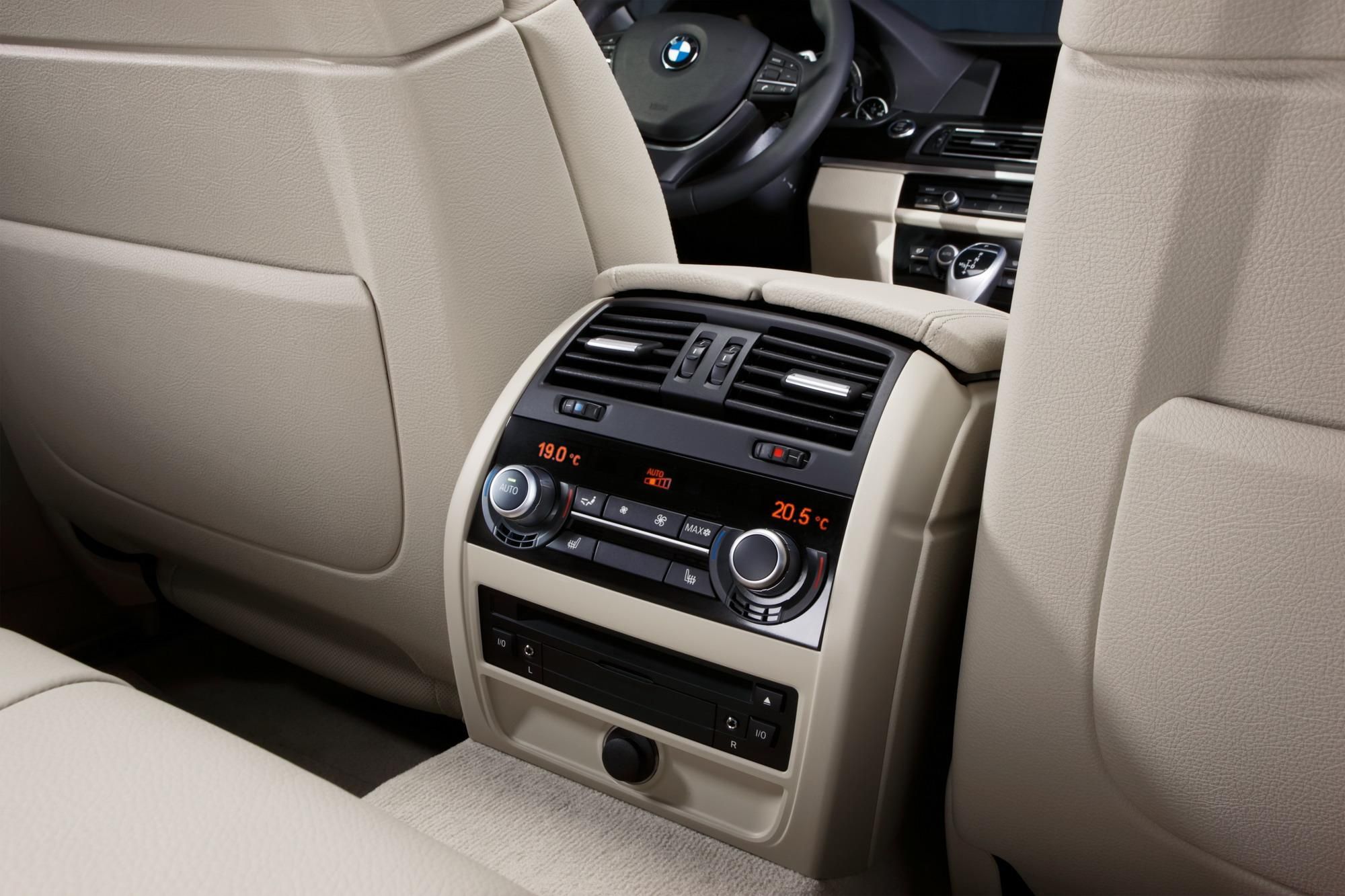 2011 BMW 5-Series Sedan