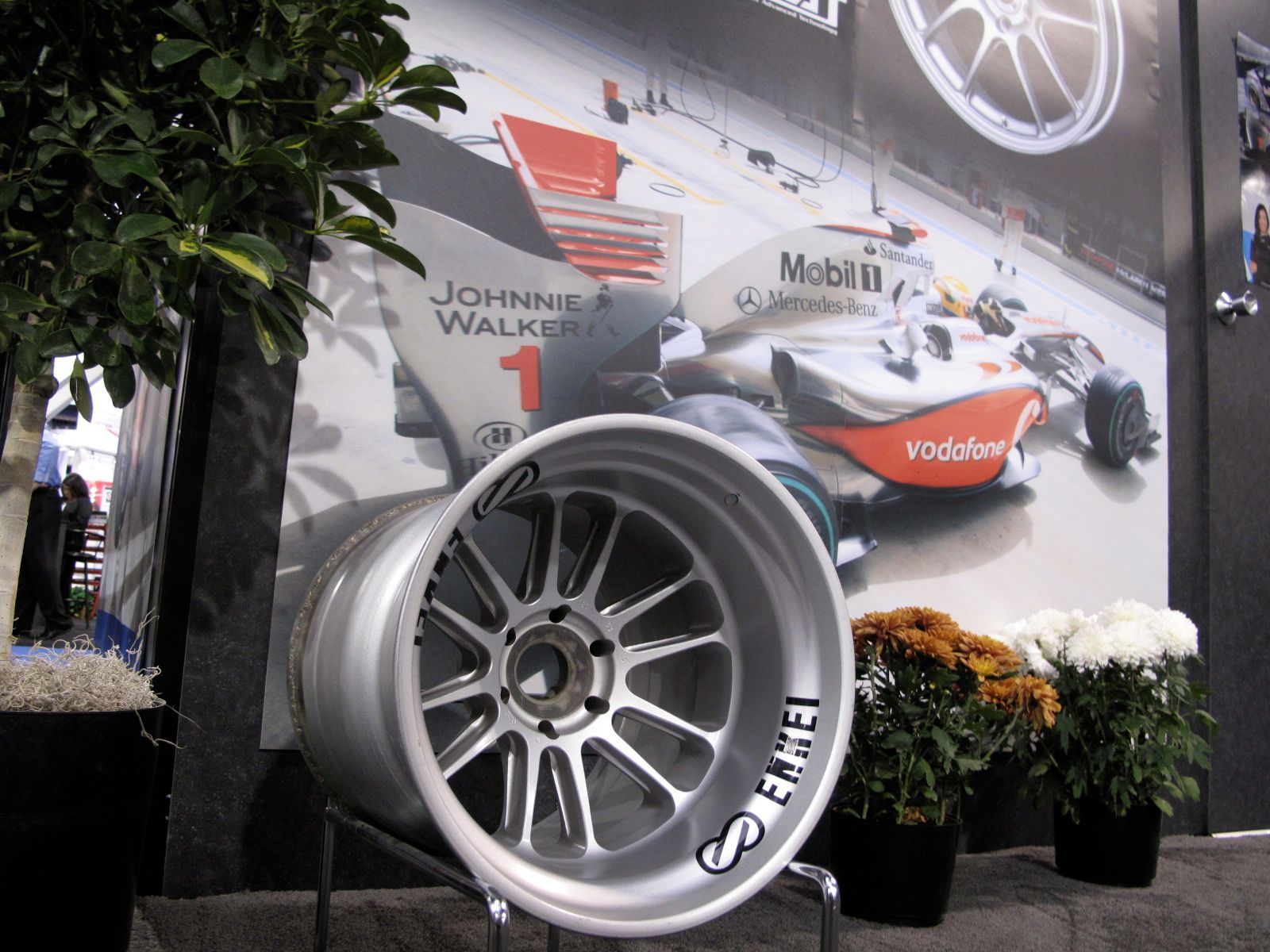 Enkei Formula 1 wheel at the 2009 SEMA Show