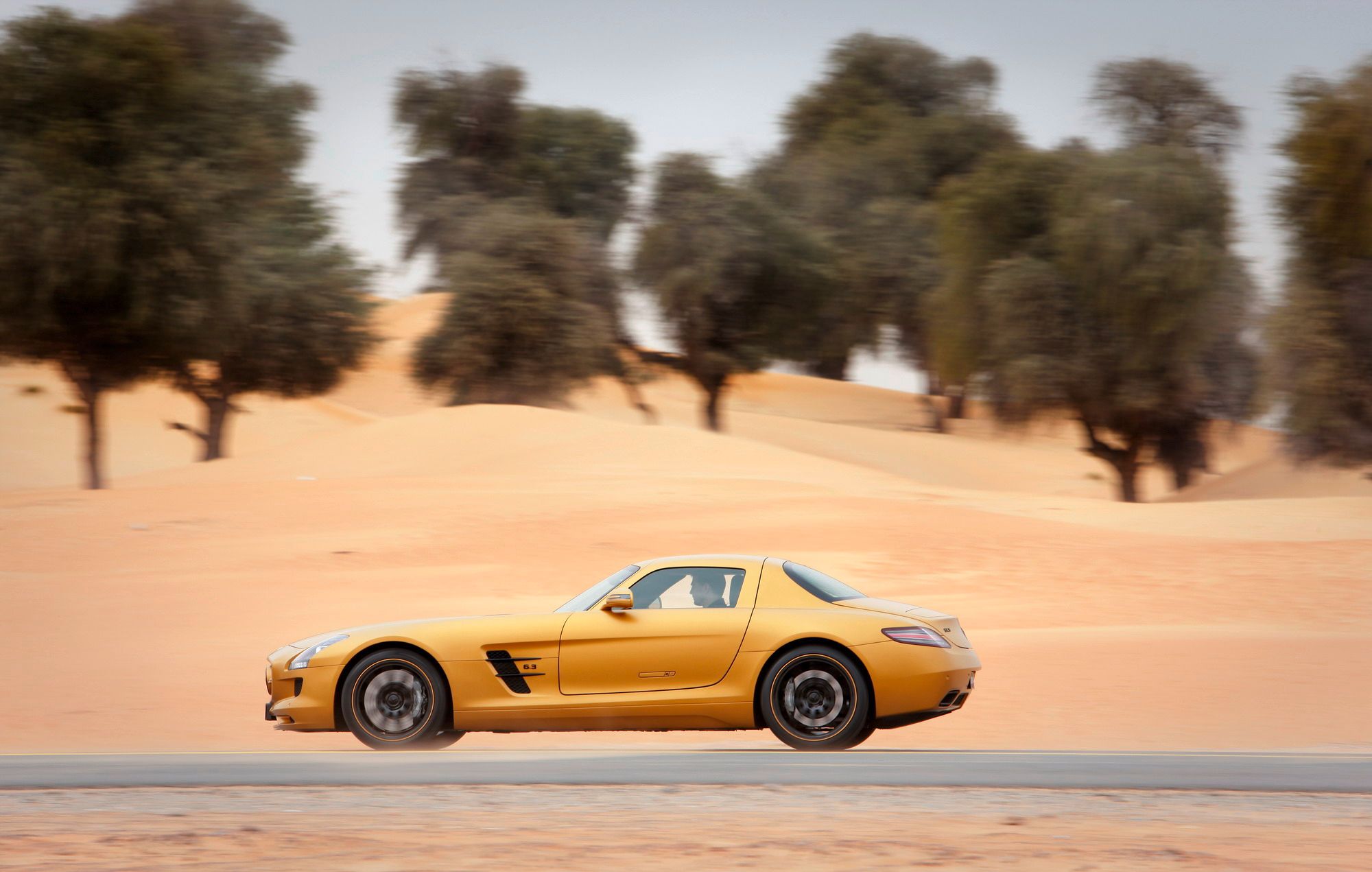 2010 Mercedes SLS AMG Desert Gold