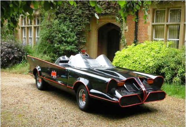 'Mk1' Batmobile up for auction