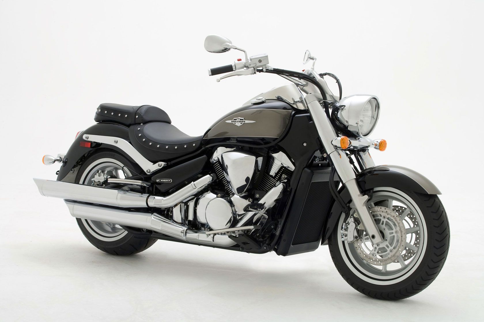  2010 Suzuki Boulevard C109RT