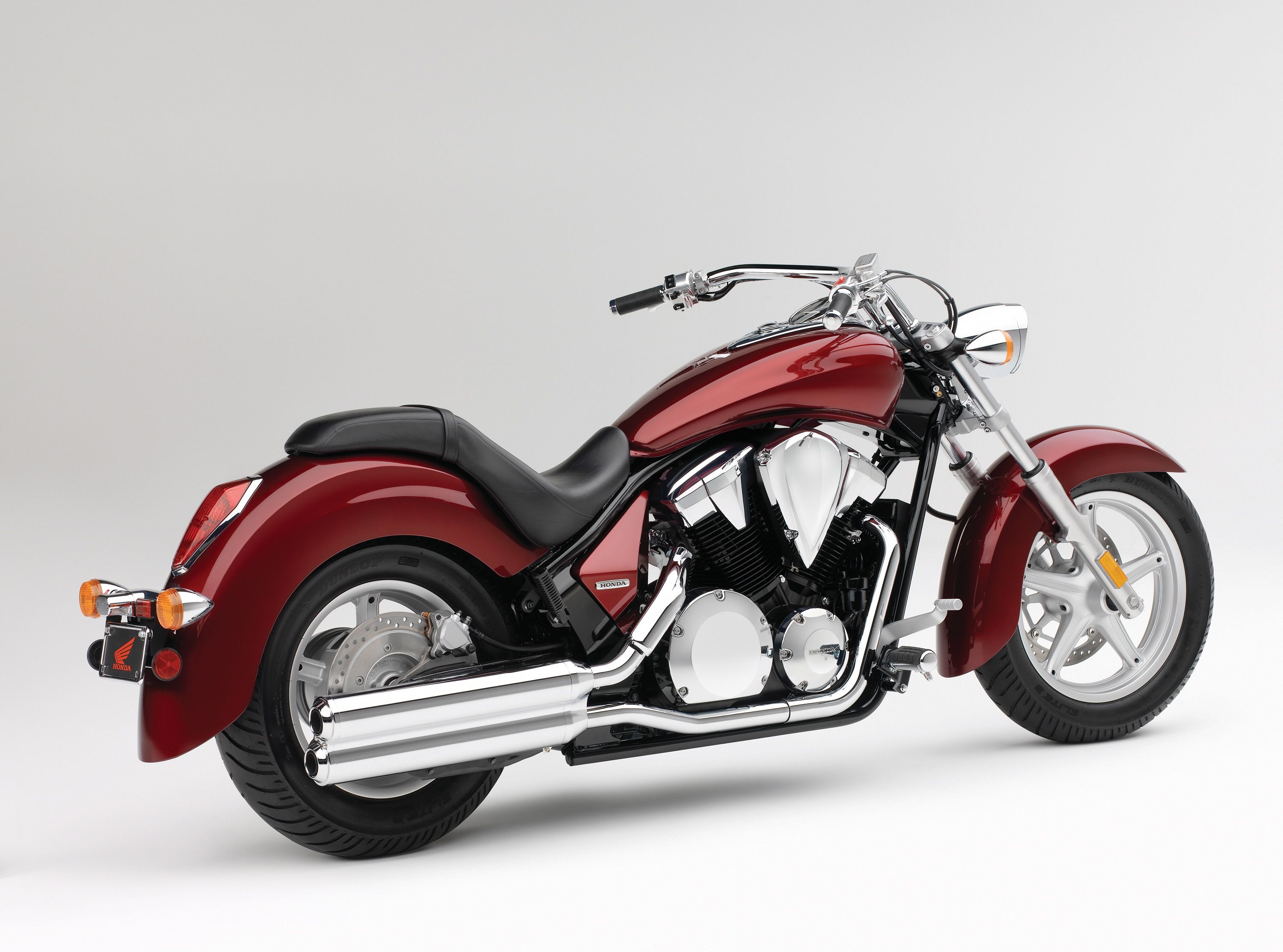 Honda 1300 мотоцикл. Honda vt1300cr Stateline. Honda VT 1300. Мотоцикл Хонда VT 1300. Honda VT 1300 чоппер.