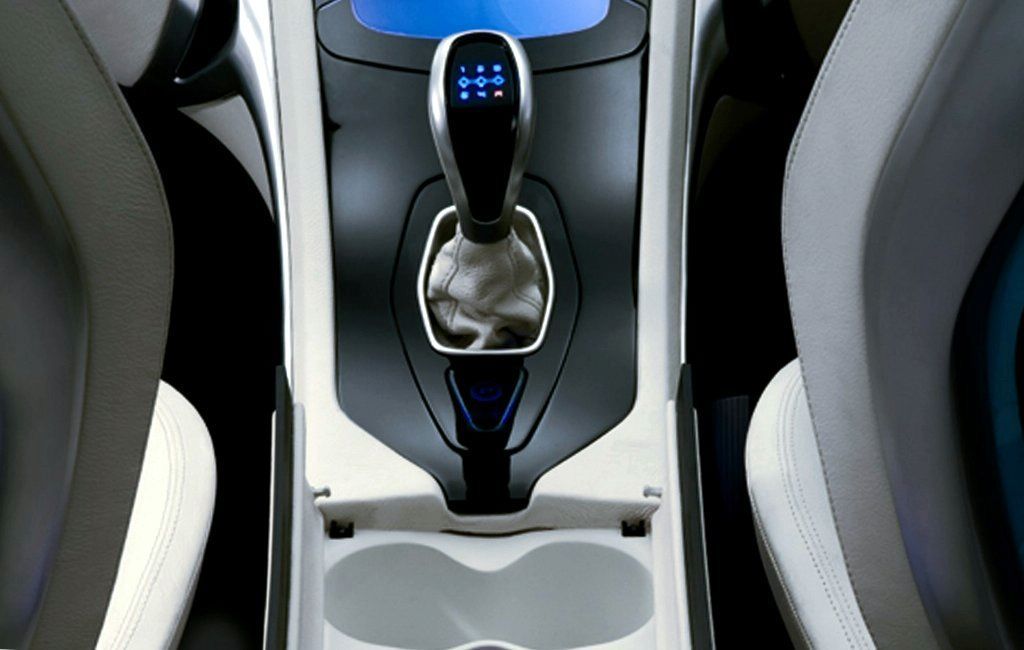 2010 Suzuki R3 MPV Concept
