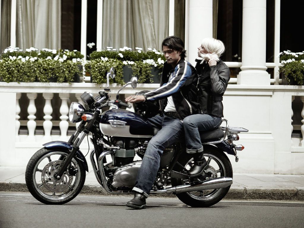  2010 Triumph Bonneville SE