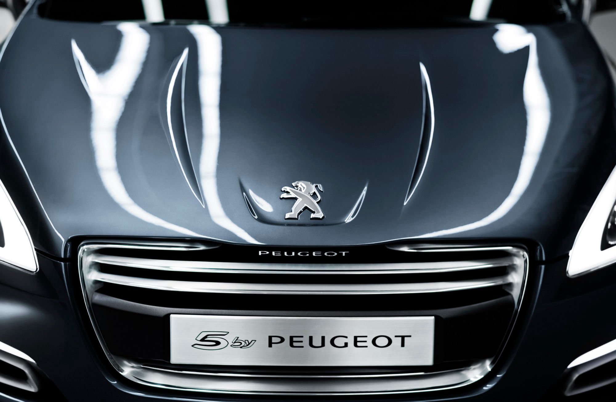 2010 5 by Peugeot