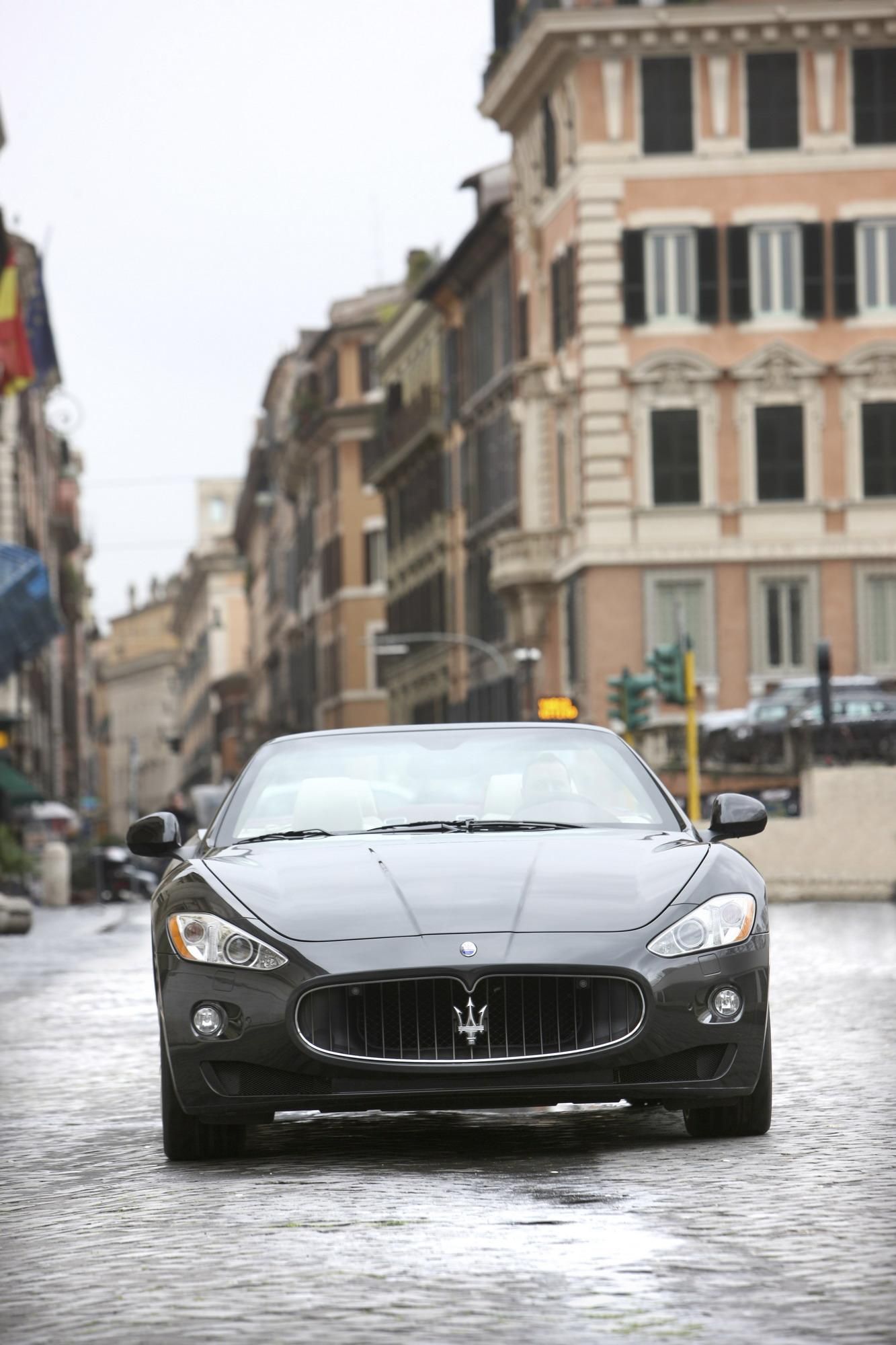 2010 Maserati GranCabrio