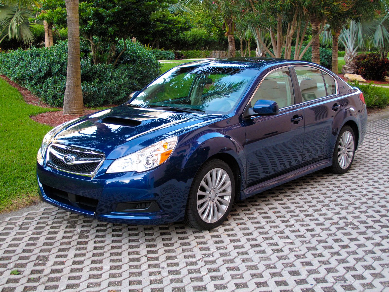 2010 Subaru Legacy 2.5 GT