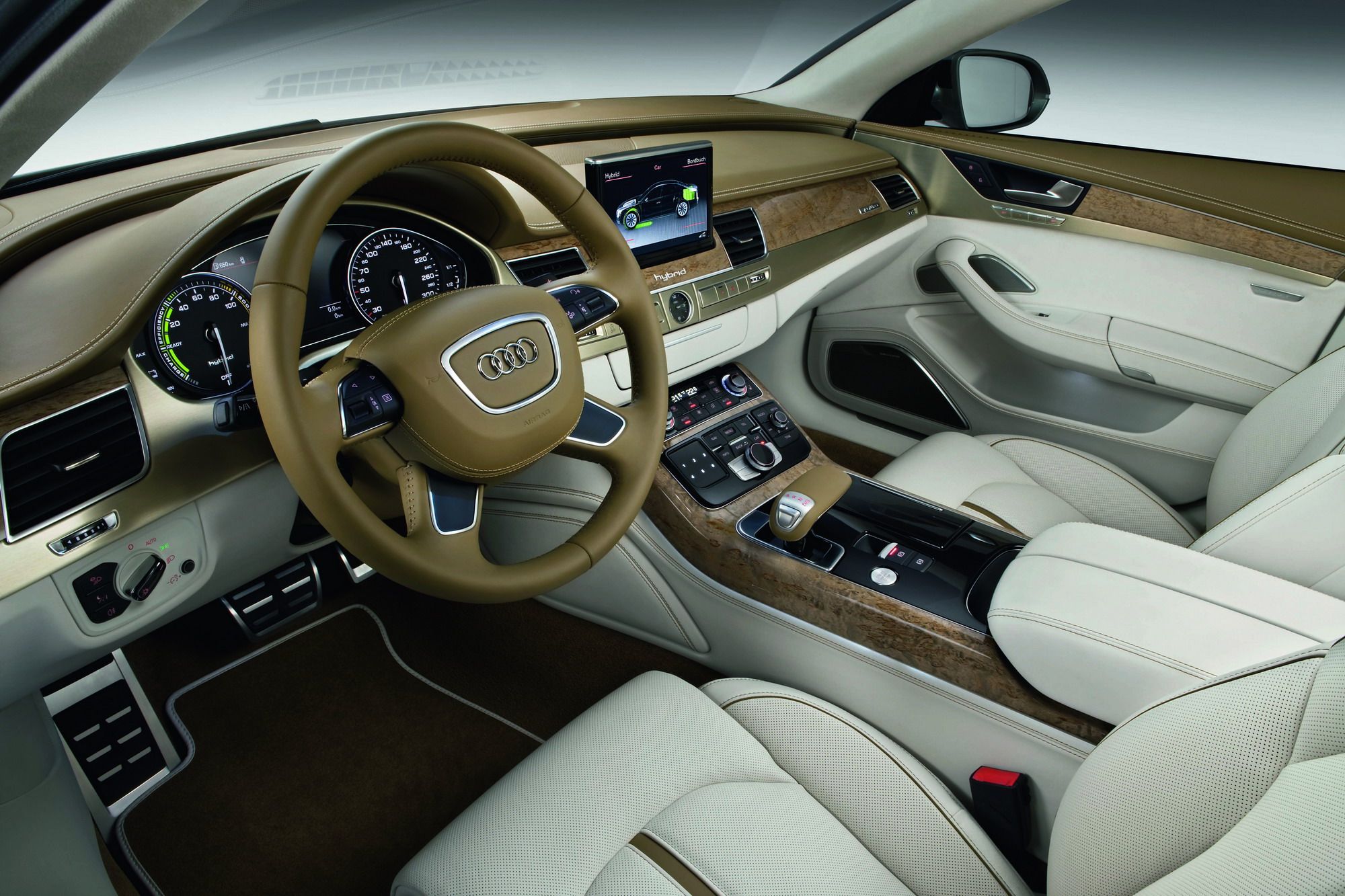 2010 Audi A8 hybrid