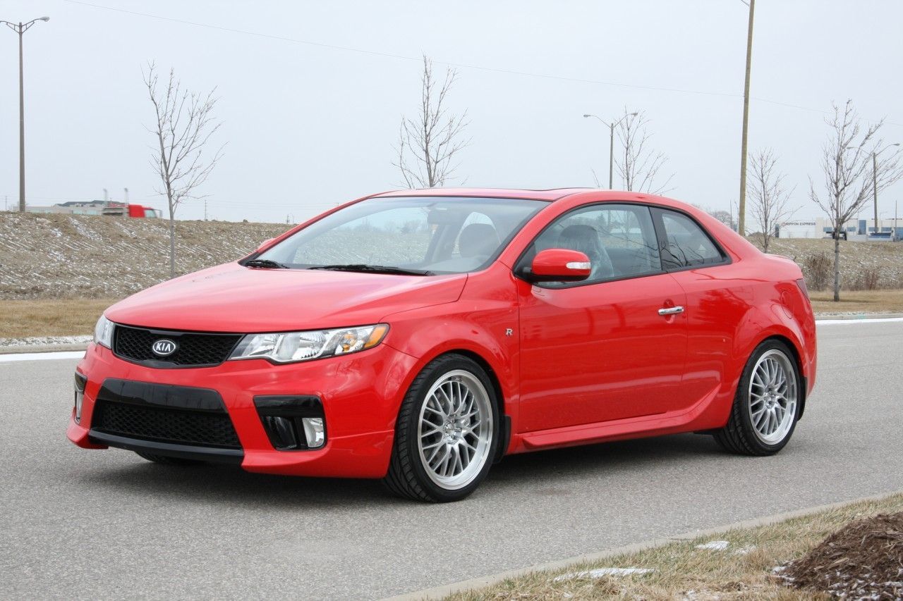 2010 Kia Forte Koup R-Package