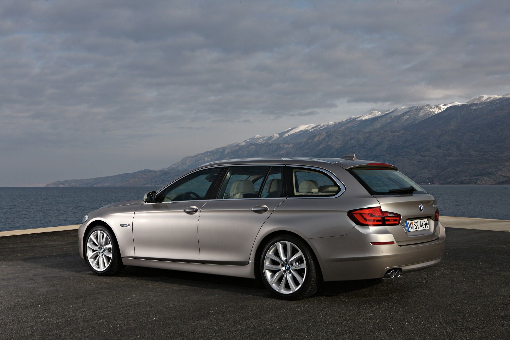 2011 BMW 5-Series Touring