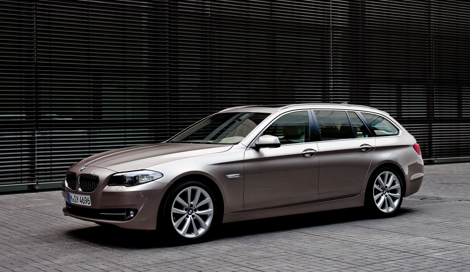 2011 BMW 5-Series Touring