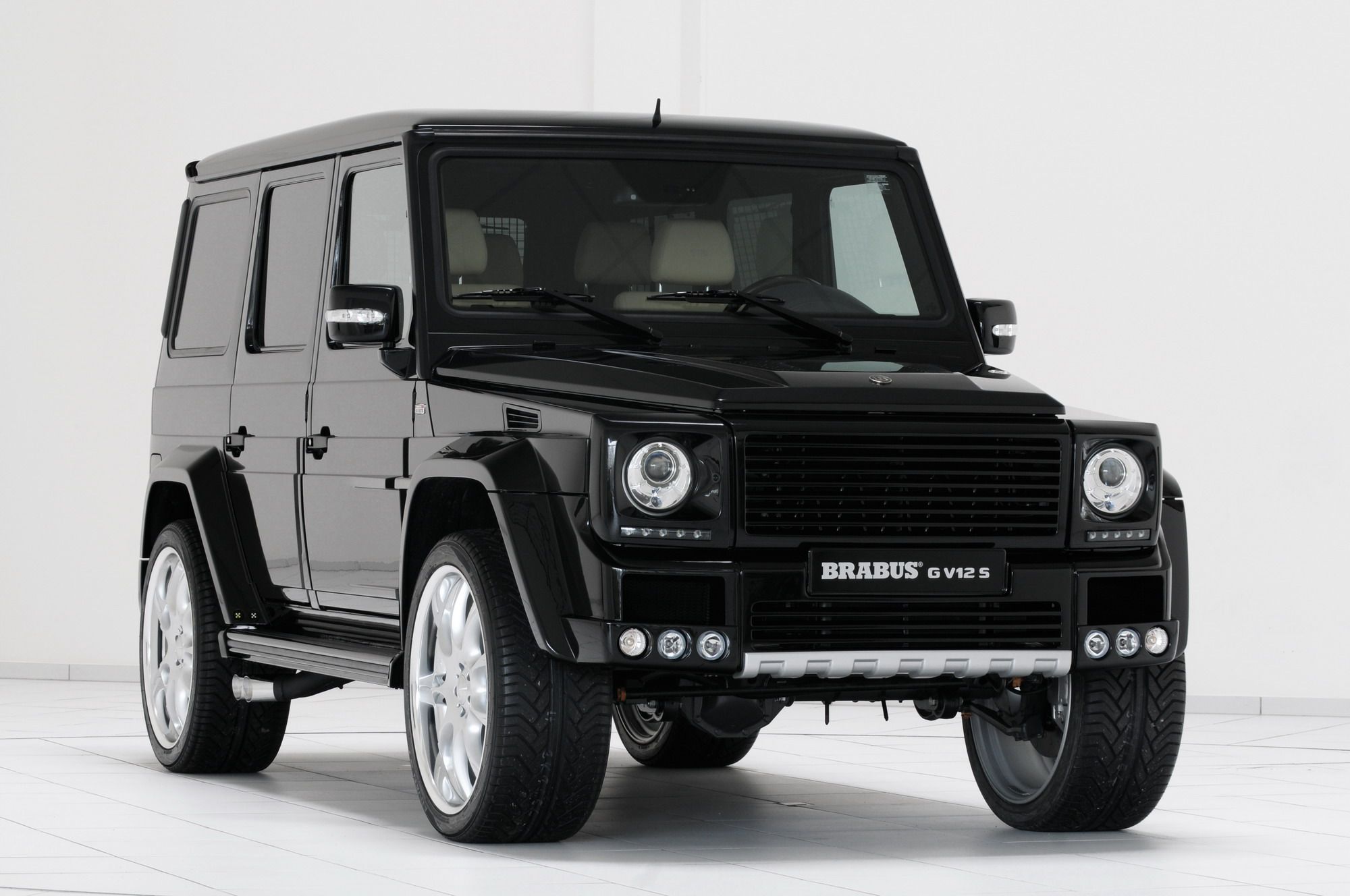 2010 Brabus G V12 S Biturbo Widestar