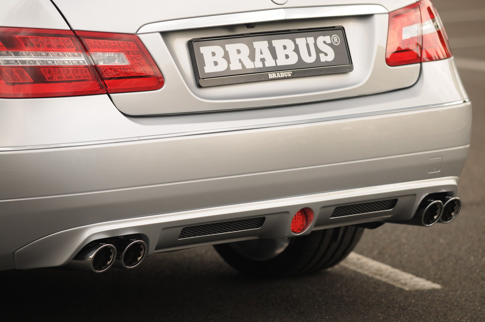 2010 Mercedes E-Class Coupe by Brabus