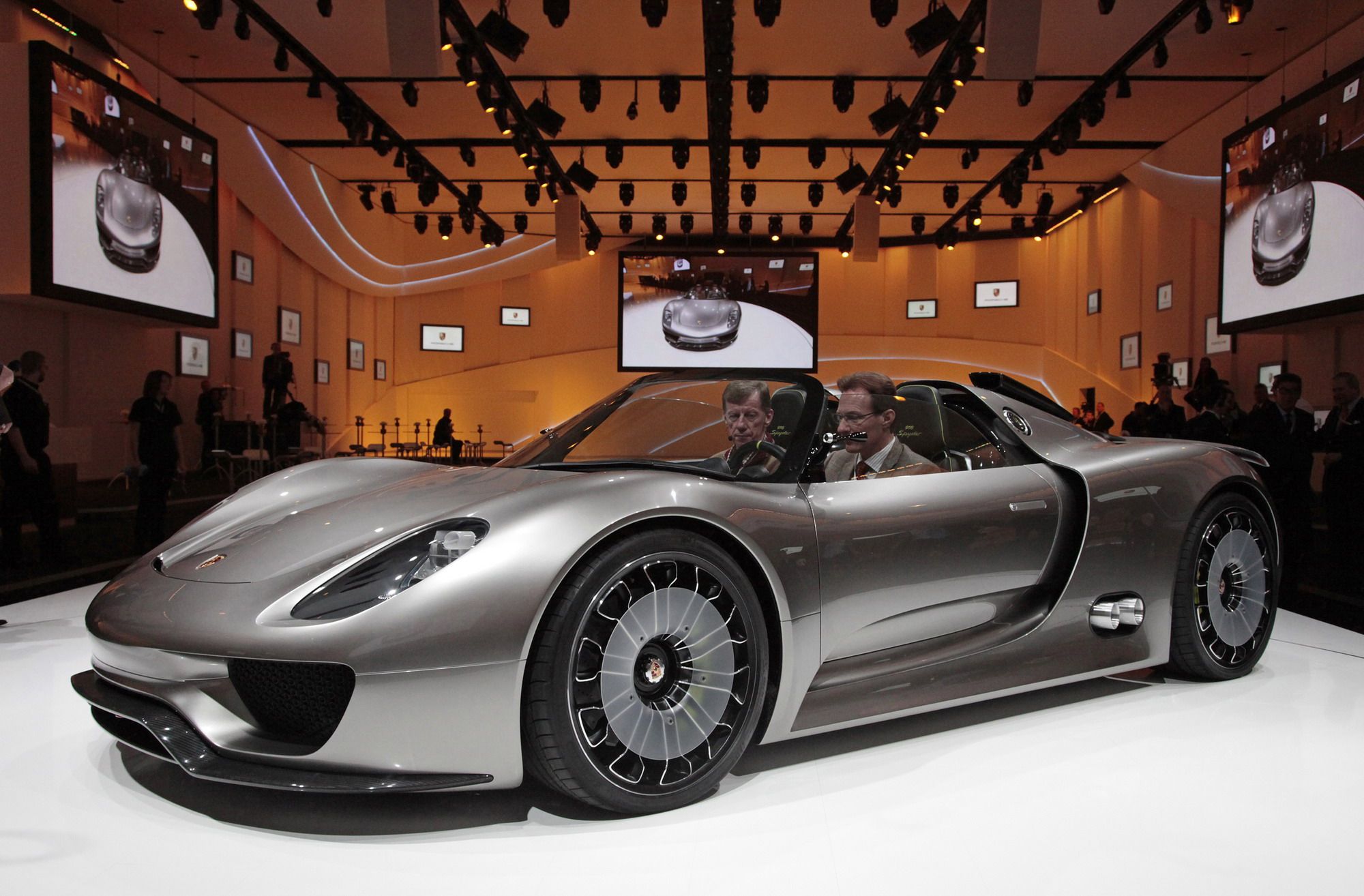 2010 Porsche 918 Spyder Concept