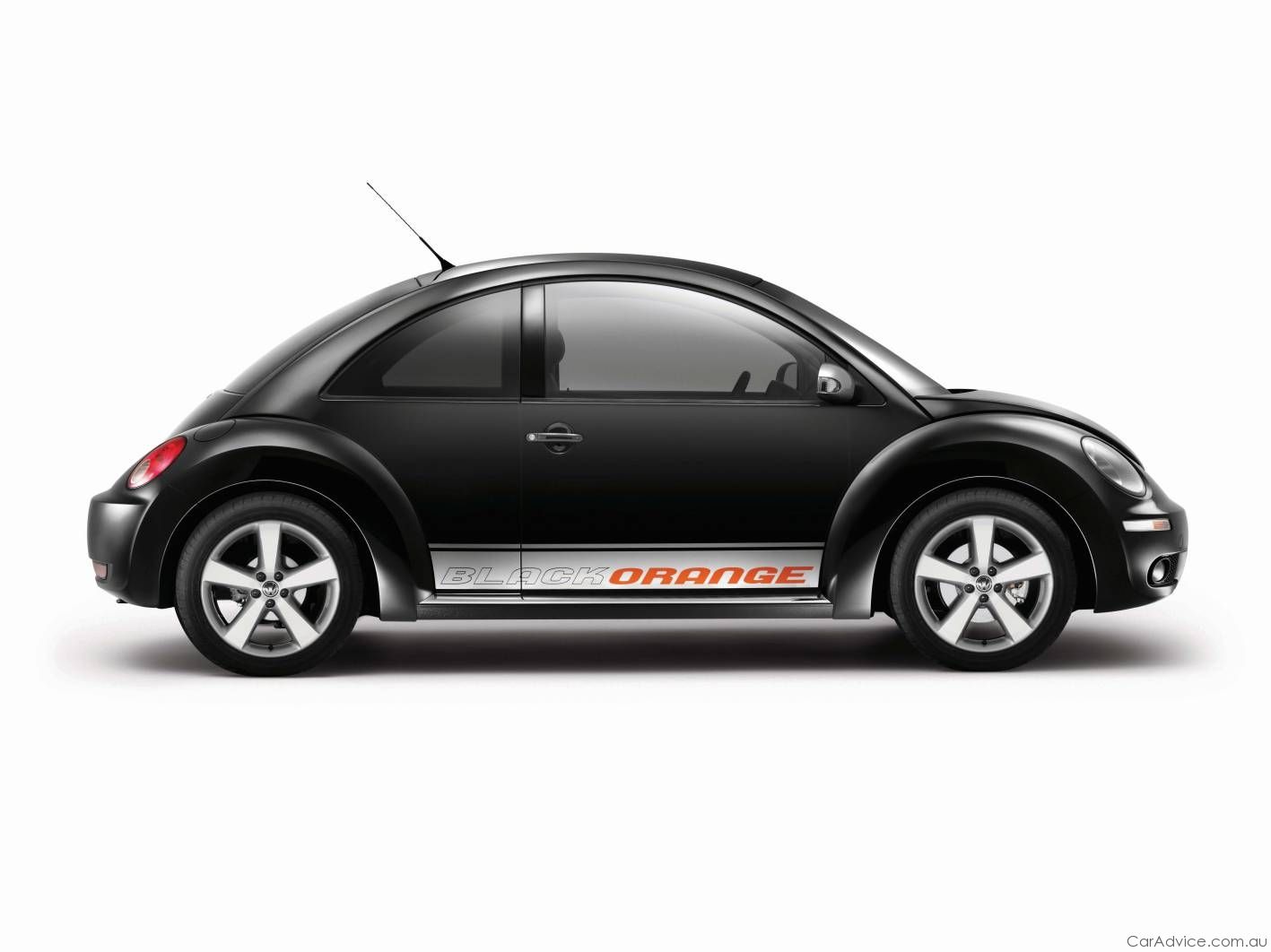 2010 Volkswagen New Beetle BlackOrange