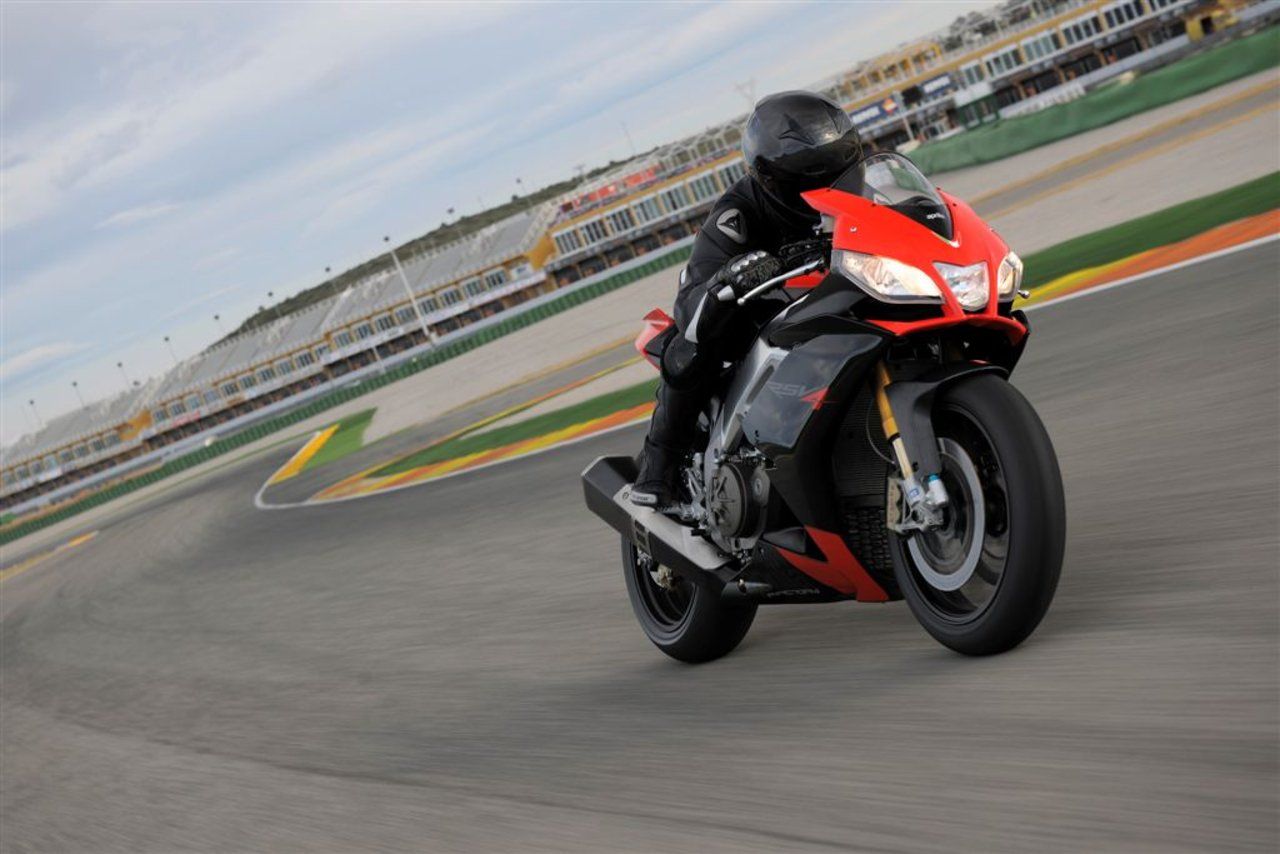  2010 Aprilia RSV4 Factory