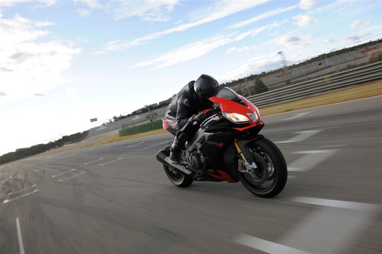  2010 Aprilia RSV4 Factory