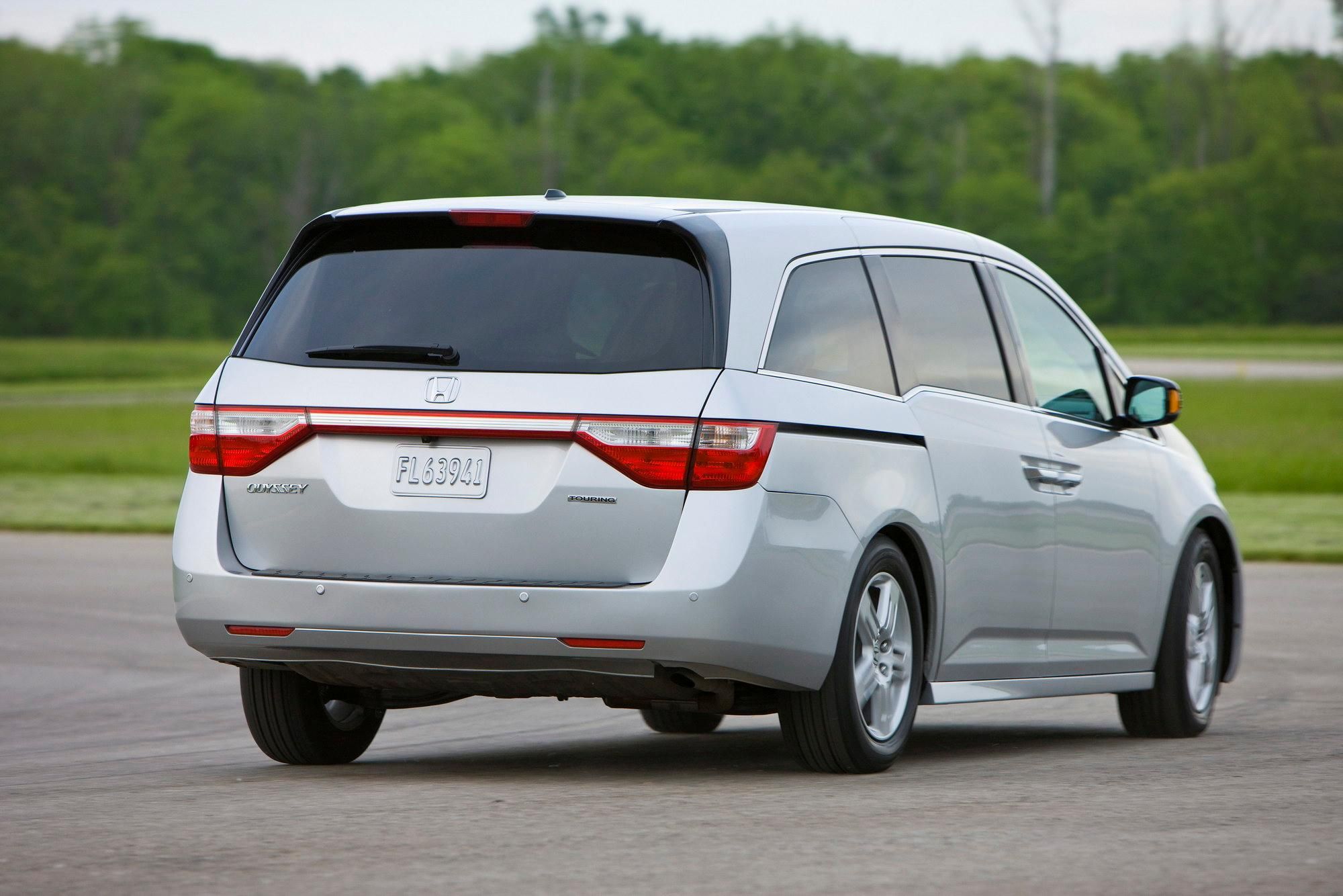 2011 Honda Odyssey Touring Elite 