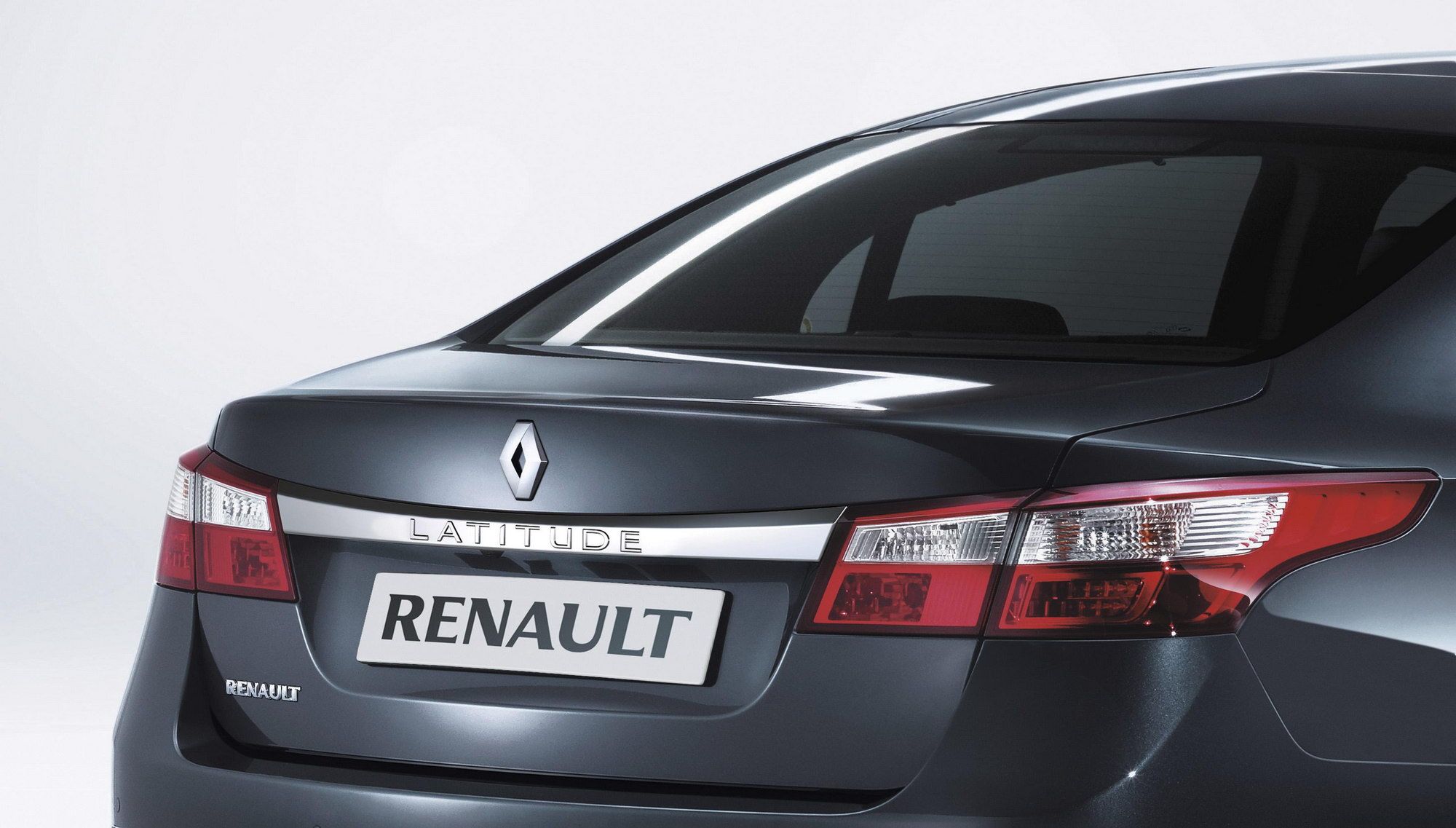 2010 Renault Latitude