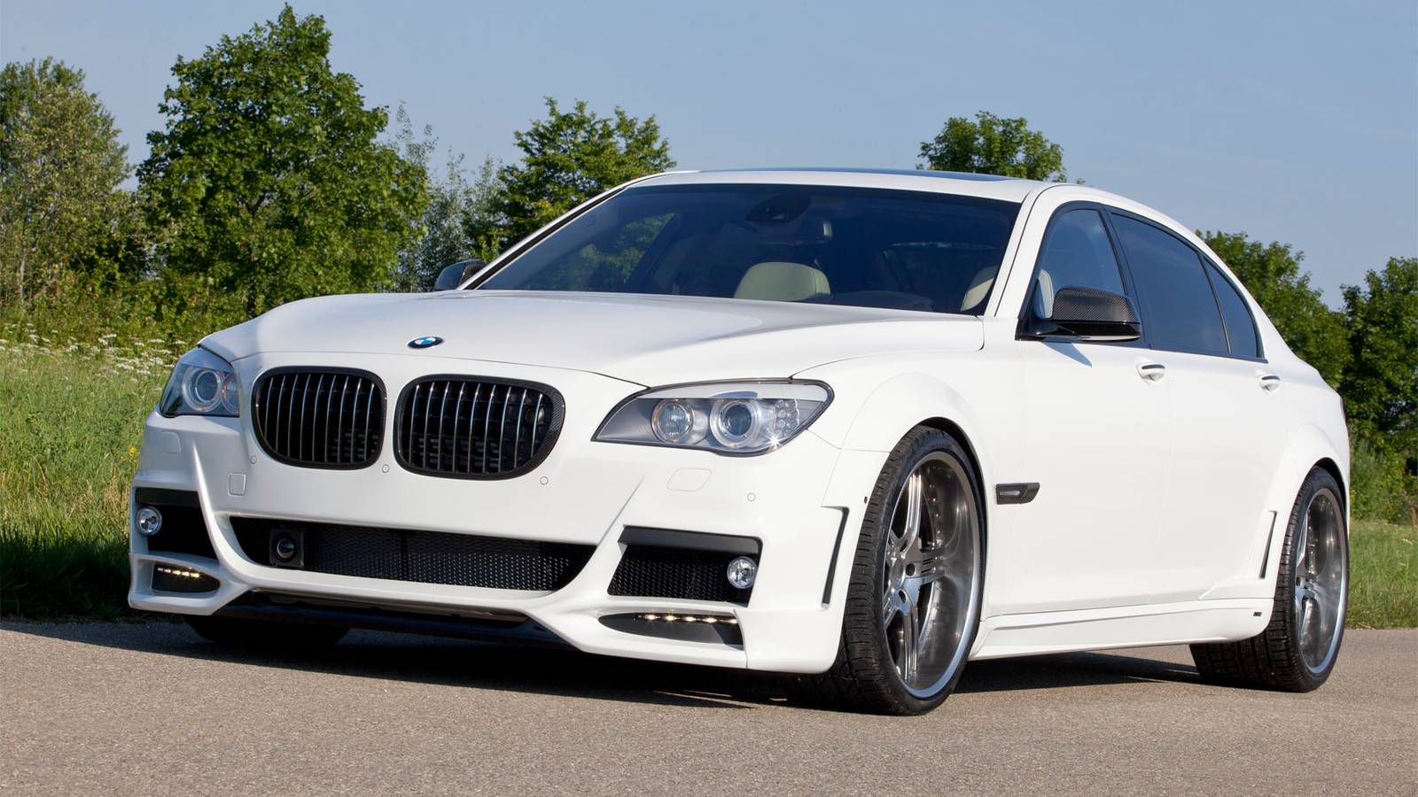 BMW 760Li by Lumma Design Preview