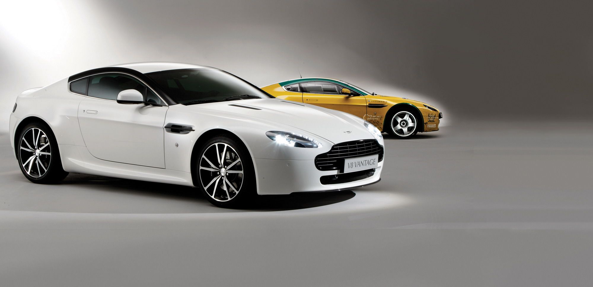 2010 Aston Martin V8 Vantage N420