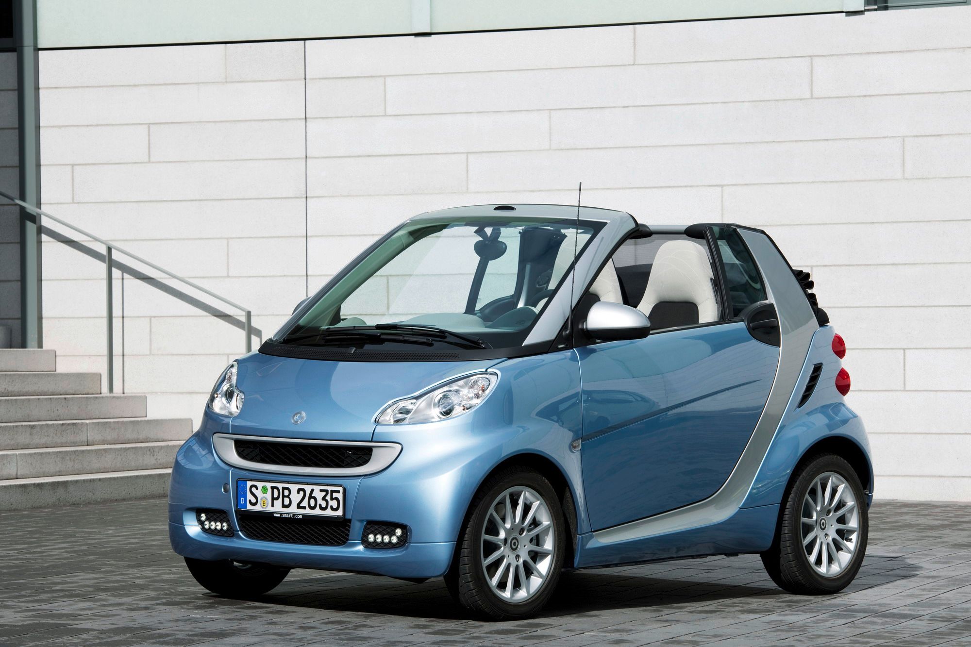 Smart ForTwo 450  The First Generation Of Smart Car 
