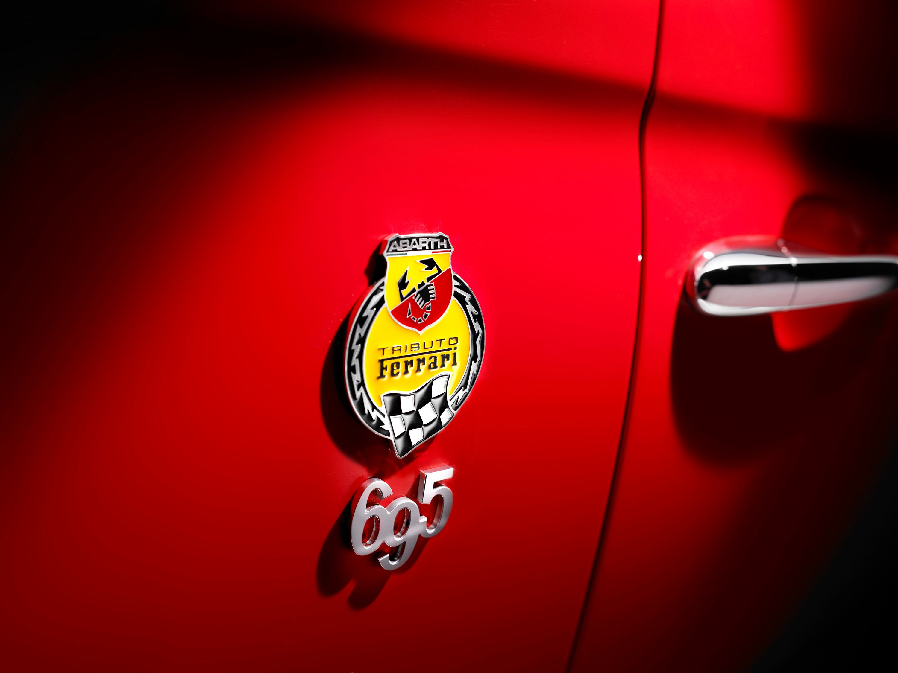 2010 Abarth 695 Tributo Ferrari UK Edition