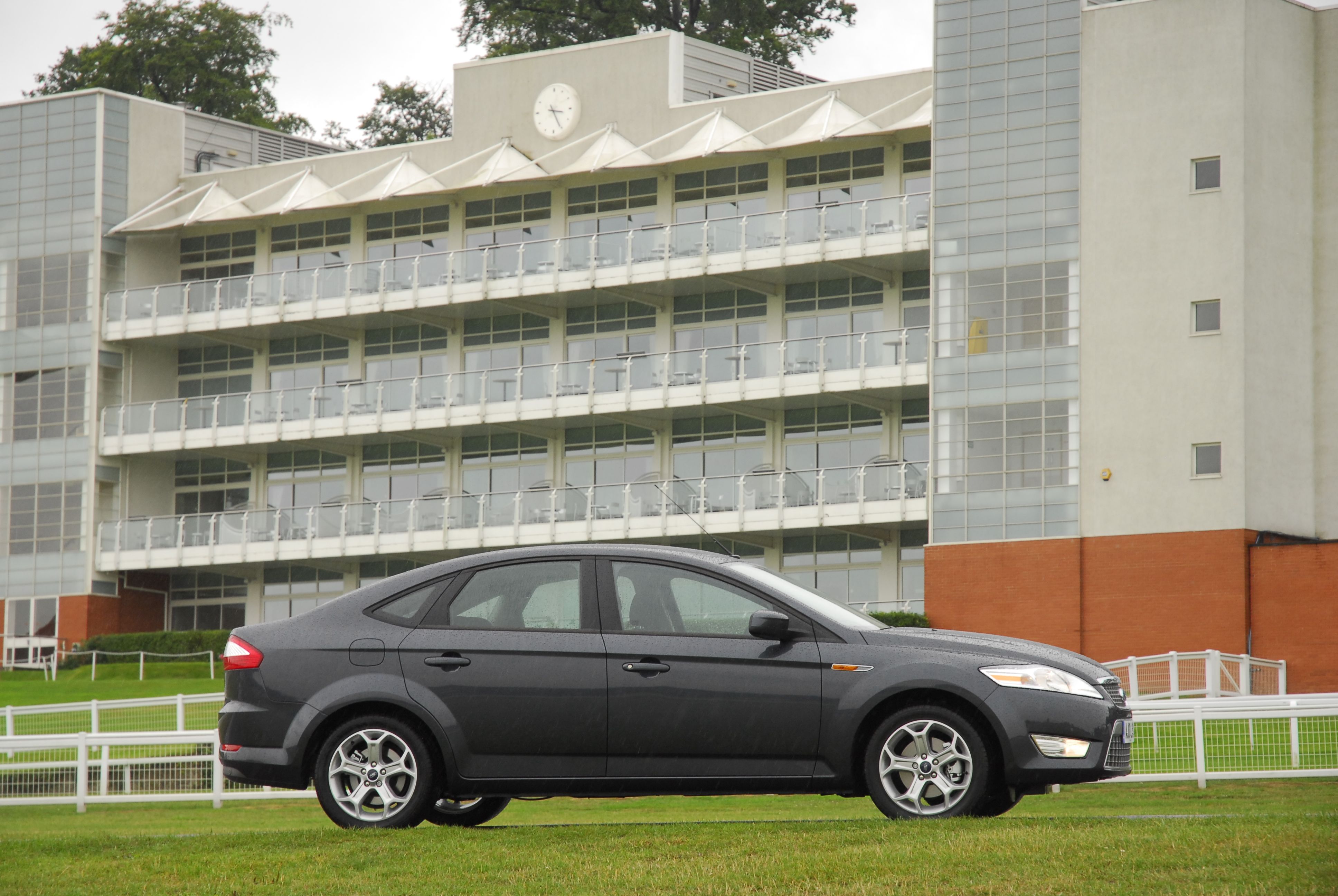 2010 Ford Mondeo Sport