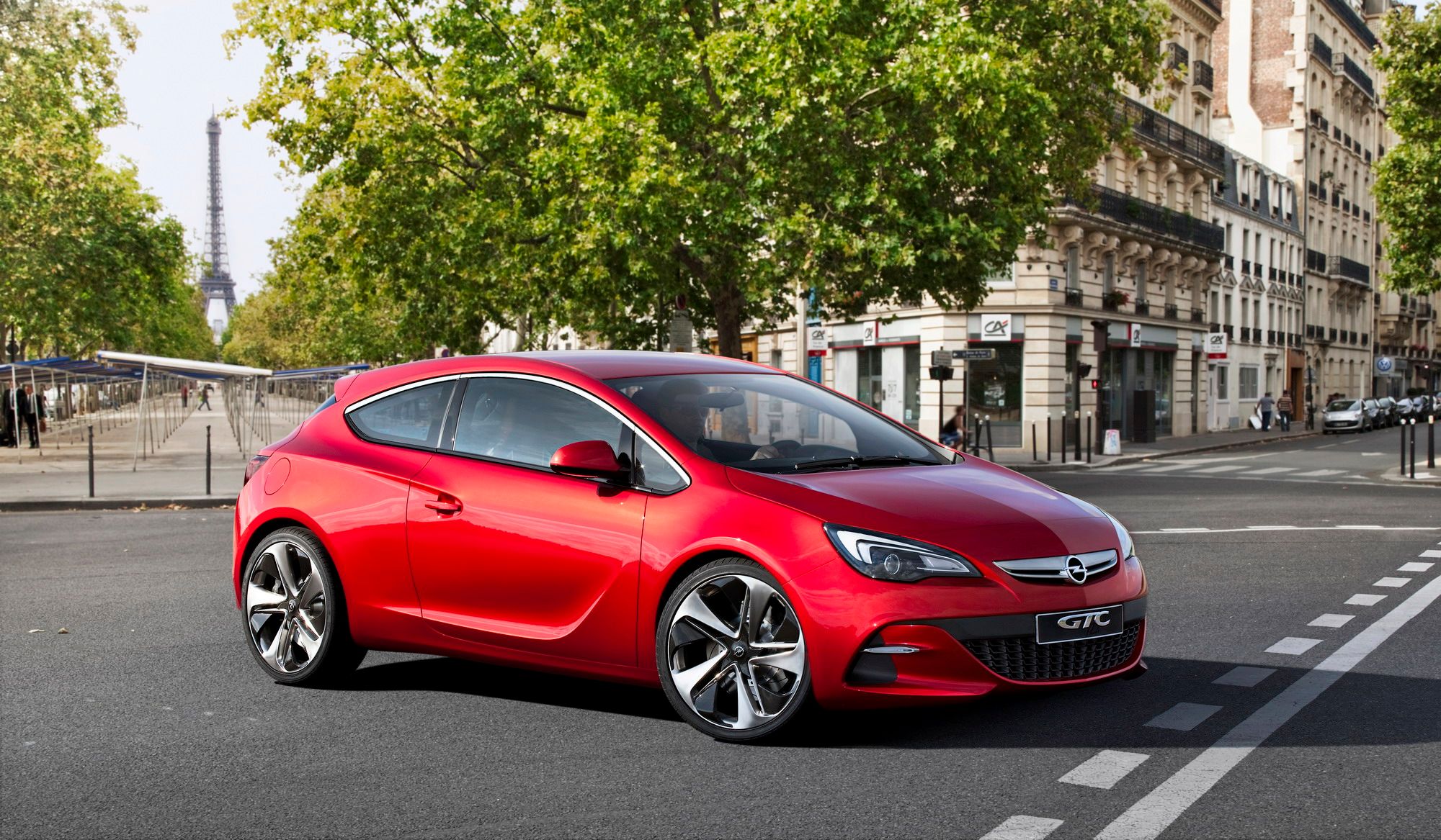 2011 Opel GTC Paris