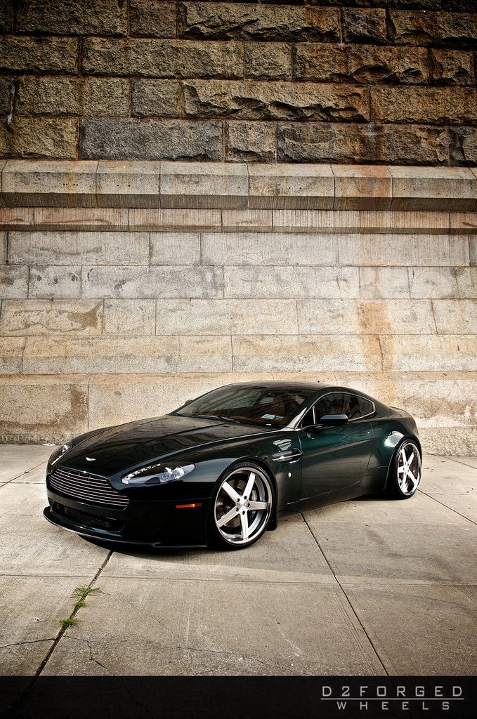 2010 Aston Martin V8 Vantage by D2Forged 