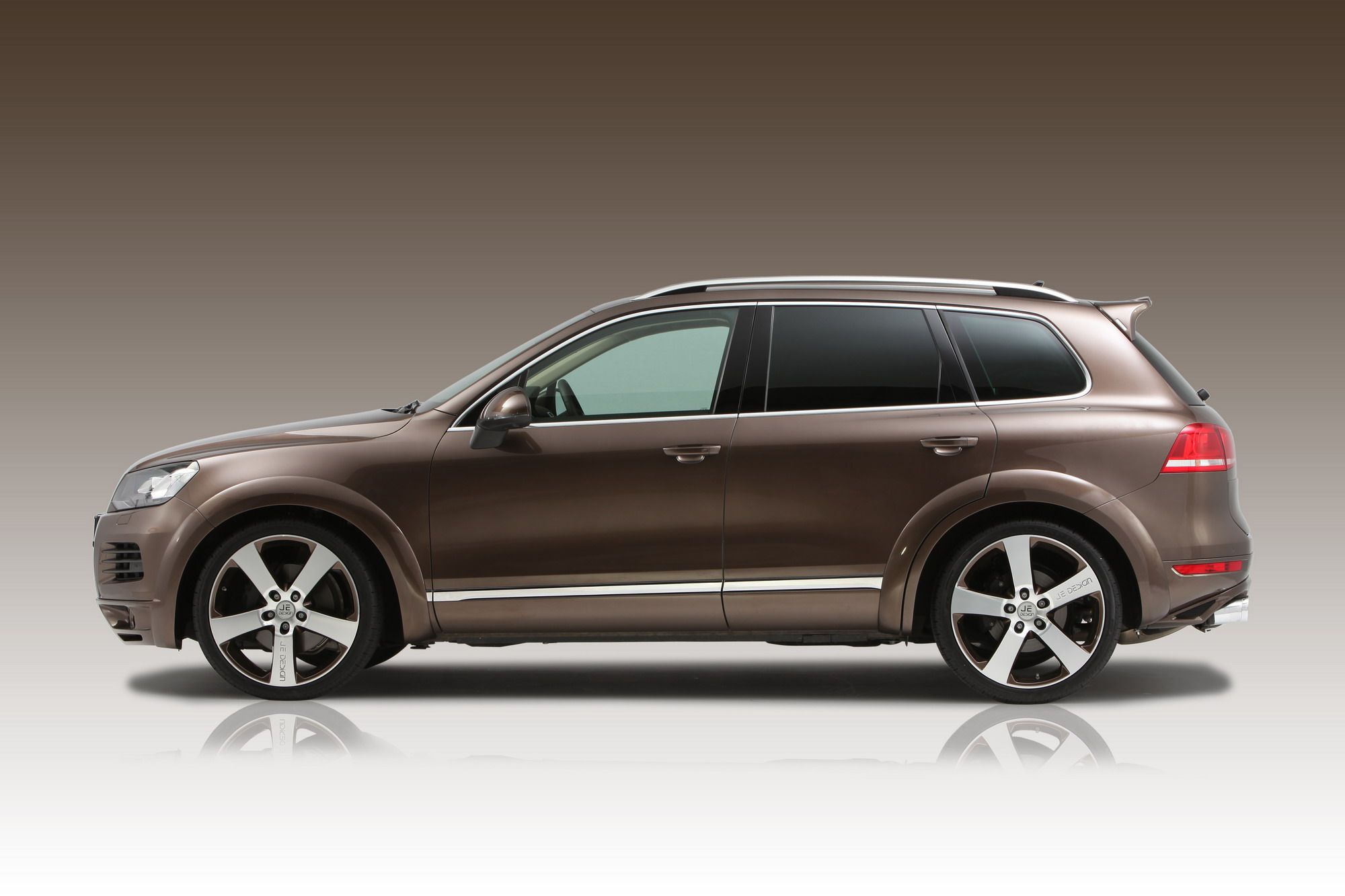 2010 Volkswagen Touareg by Je Design